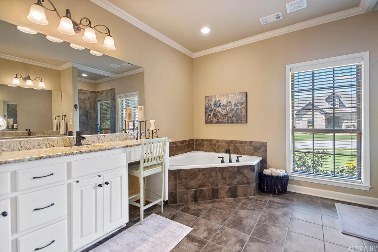 515 Clayton Oaks  Benton, AR