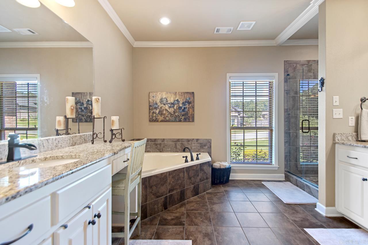 515 Clayton Oaks  Benton, AR