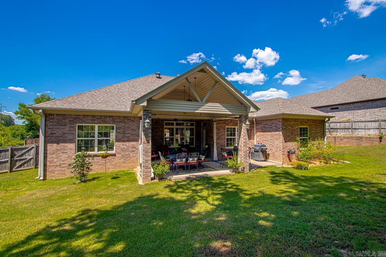 515 Clayton Oaks  Benton, AR