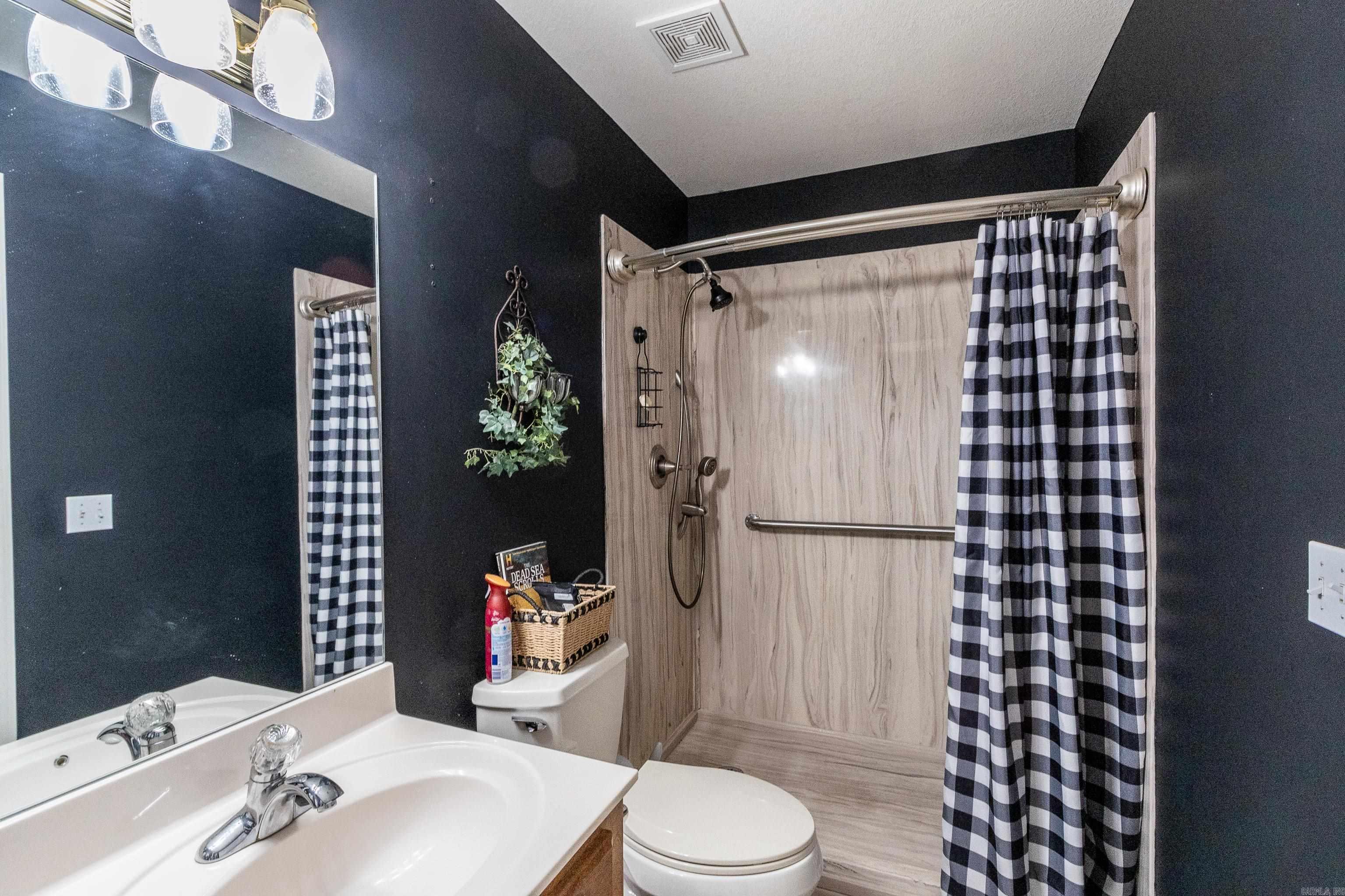 2906 NEWCASTLE  Paragould, AR