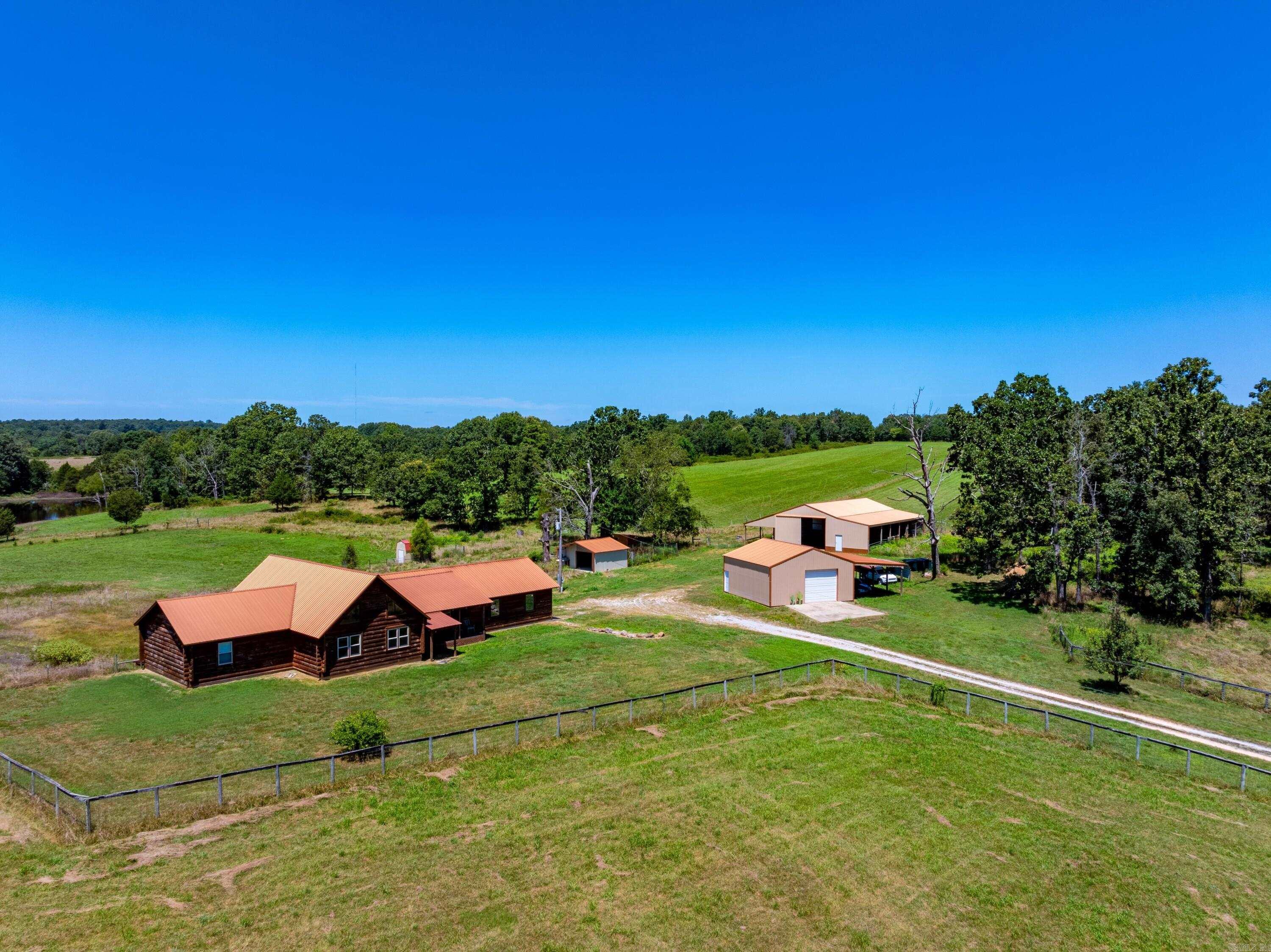 375 Greasy Creek Rd  Salem, AR