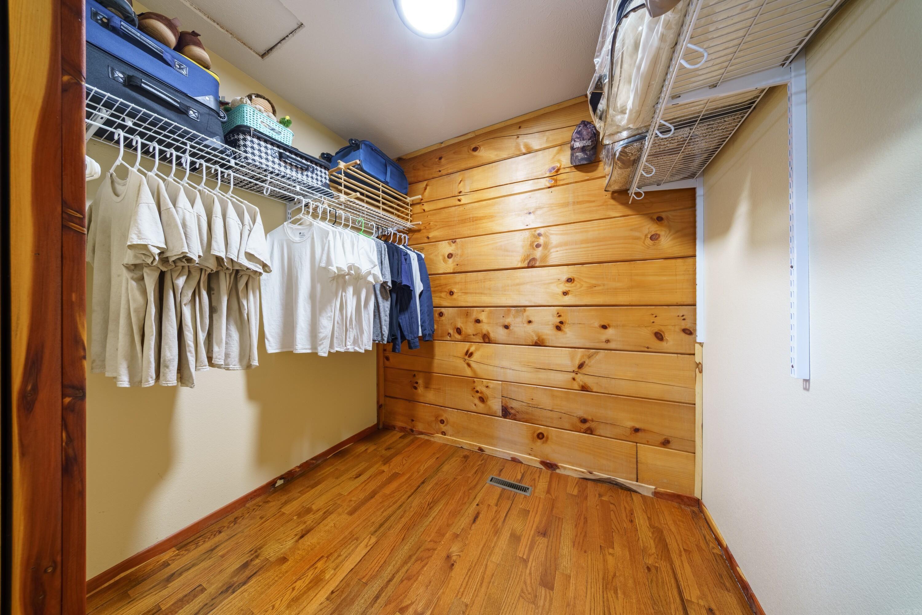 375 Greasy Creek Rd  Salem, AR