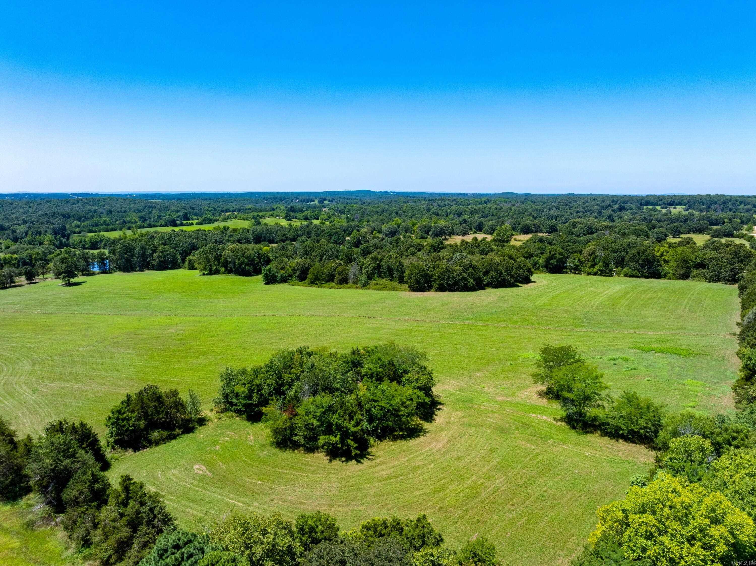 375 Greasy Creek Rd  Salem, AR