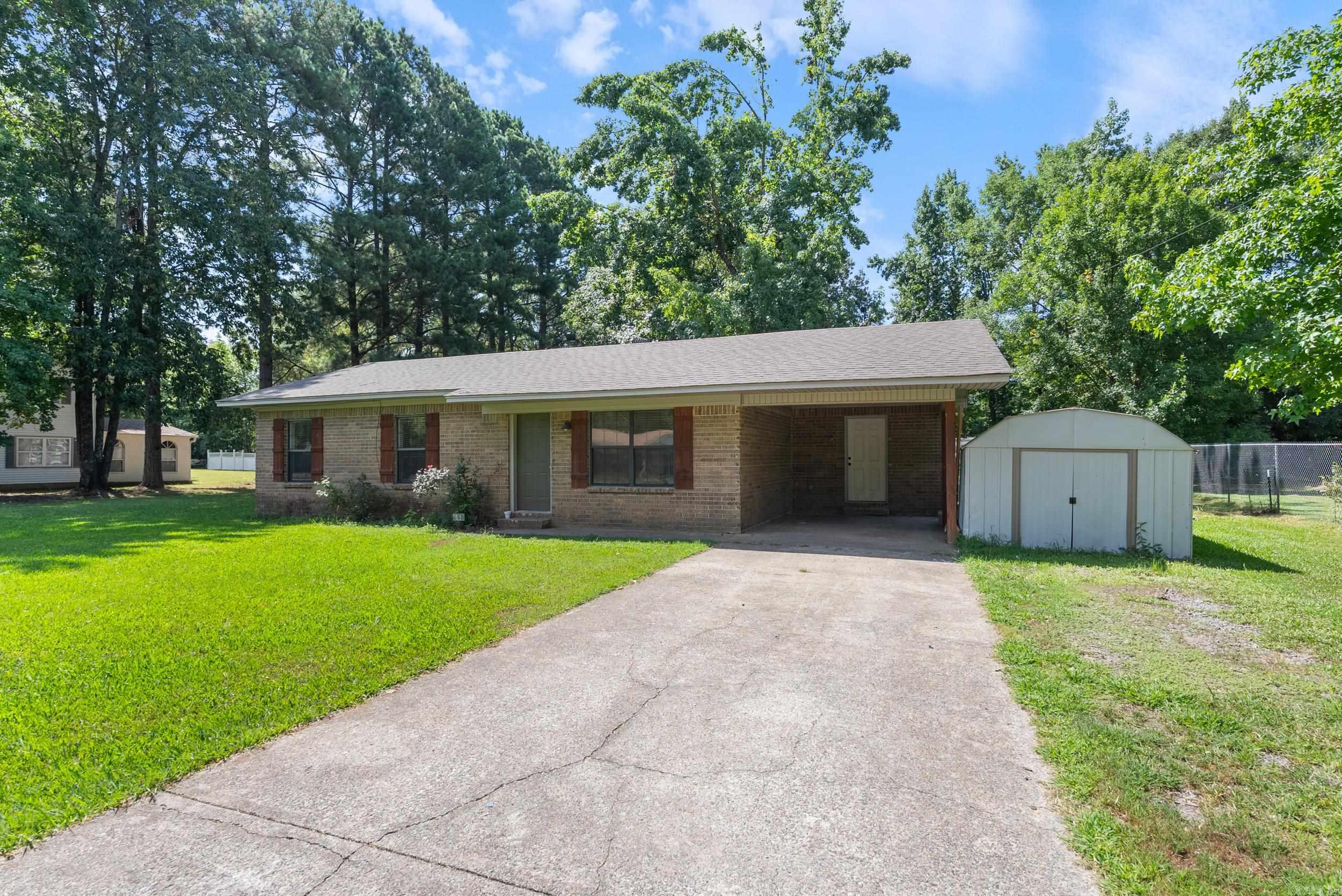 11 Snowden  Greenbrier, AR