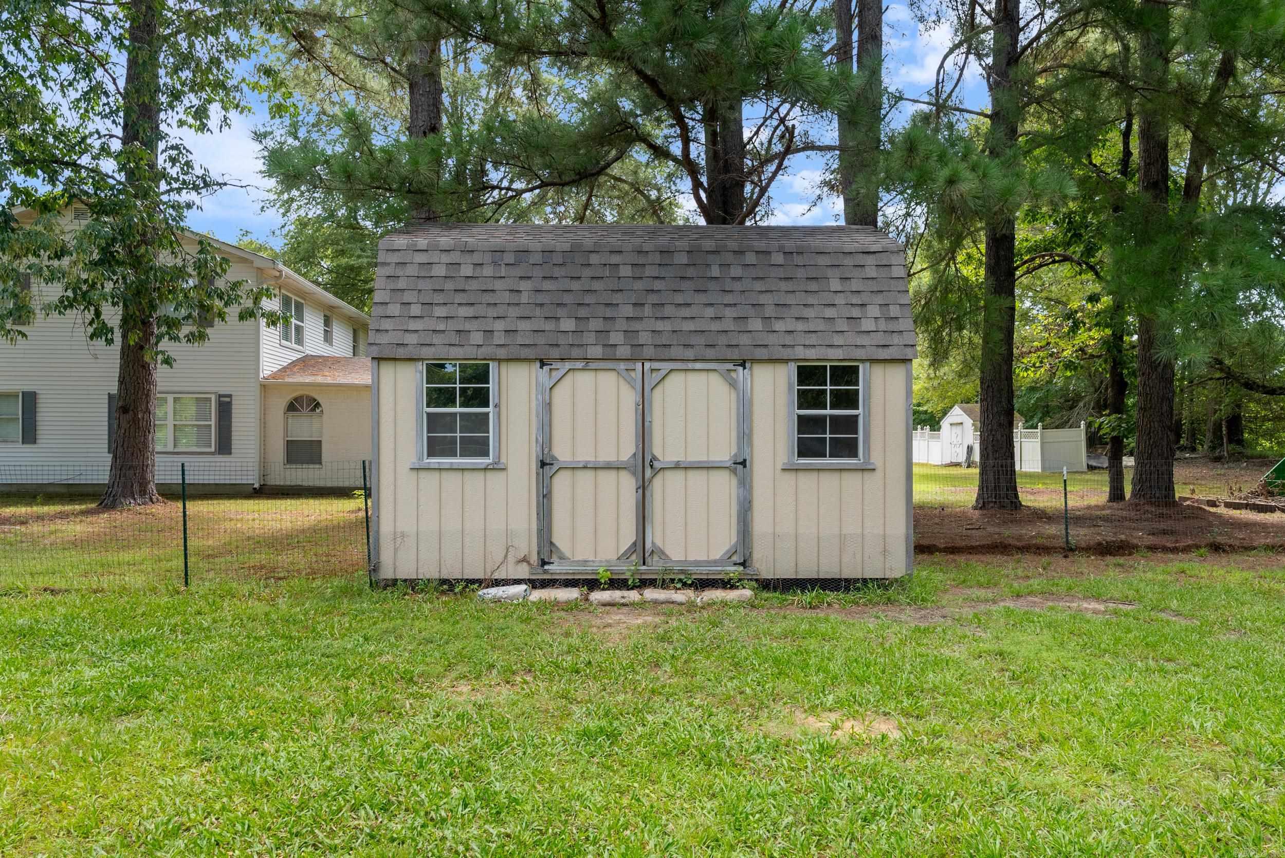 11 Snowden  Greenbrier, AR