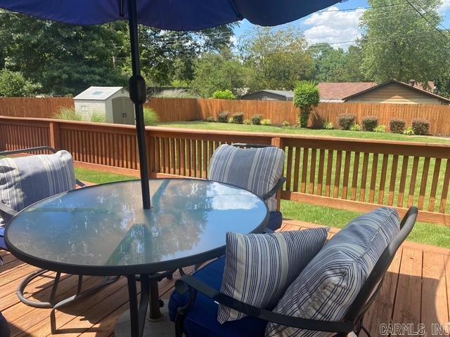 8814 Clover Hill  Little Rock, AR