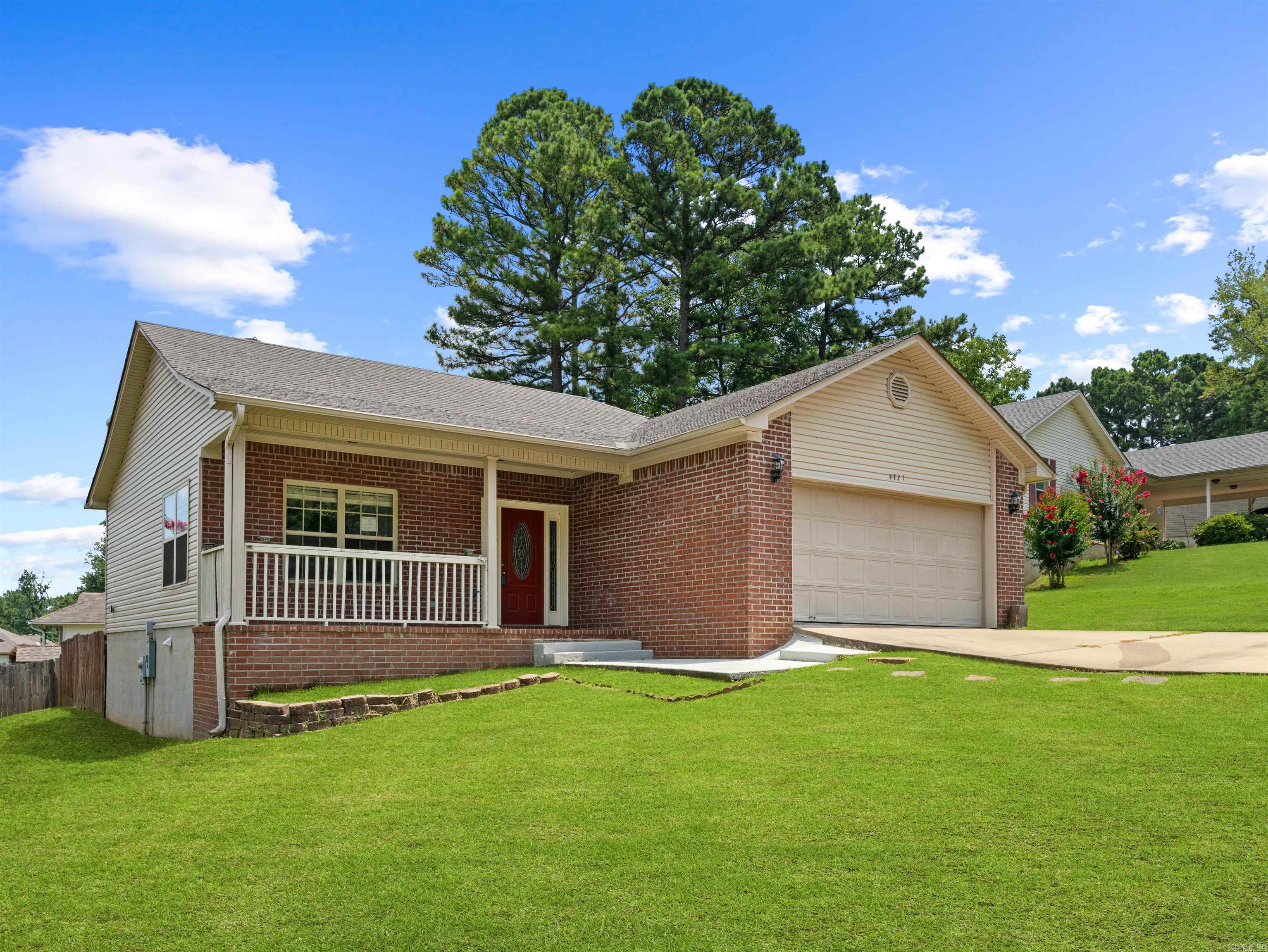 4321 Glenda Lane  Benton, AR
