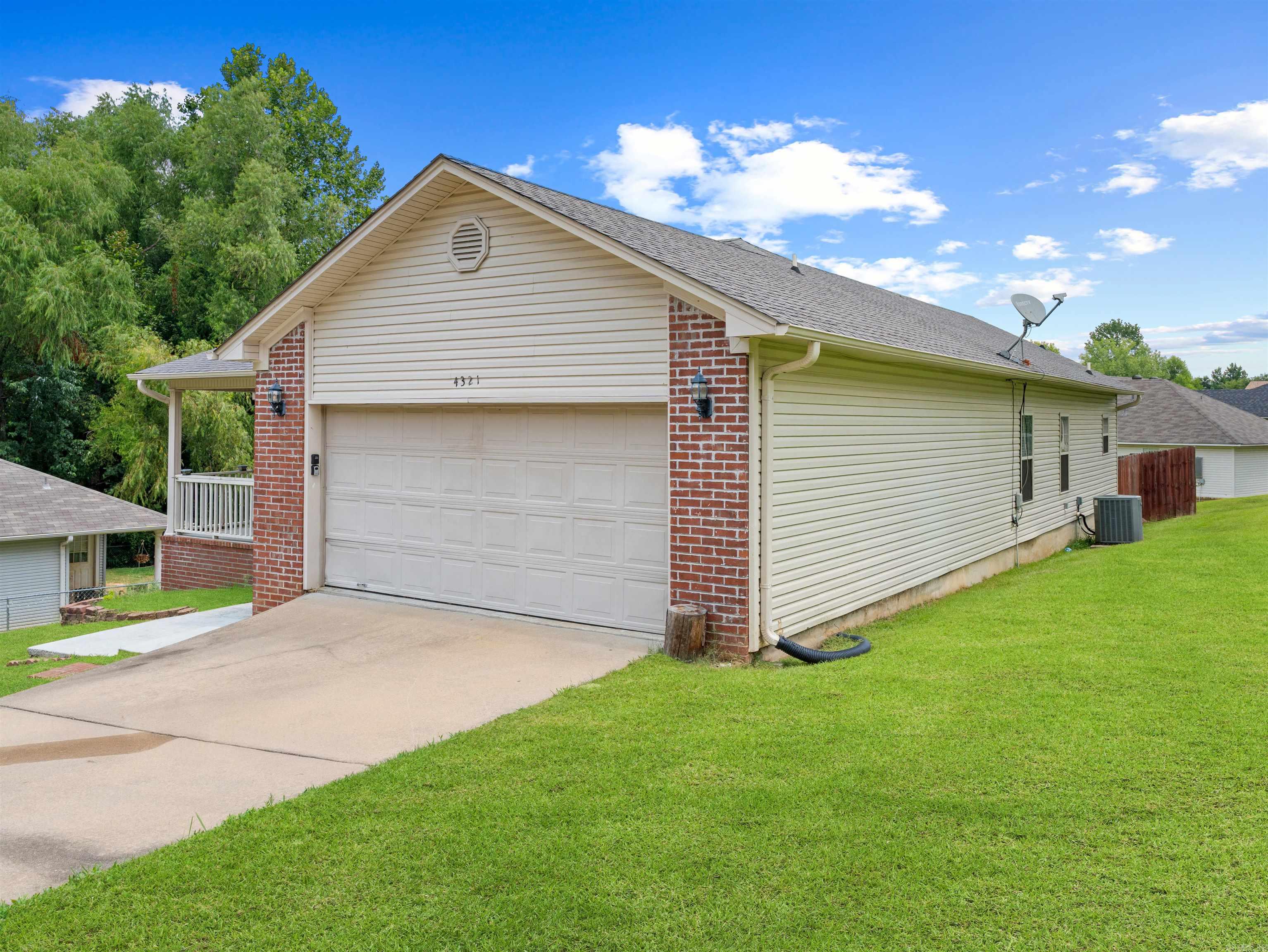 4321 Glenda Lane  Benton, AR