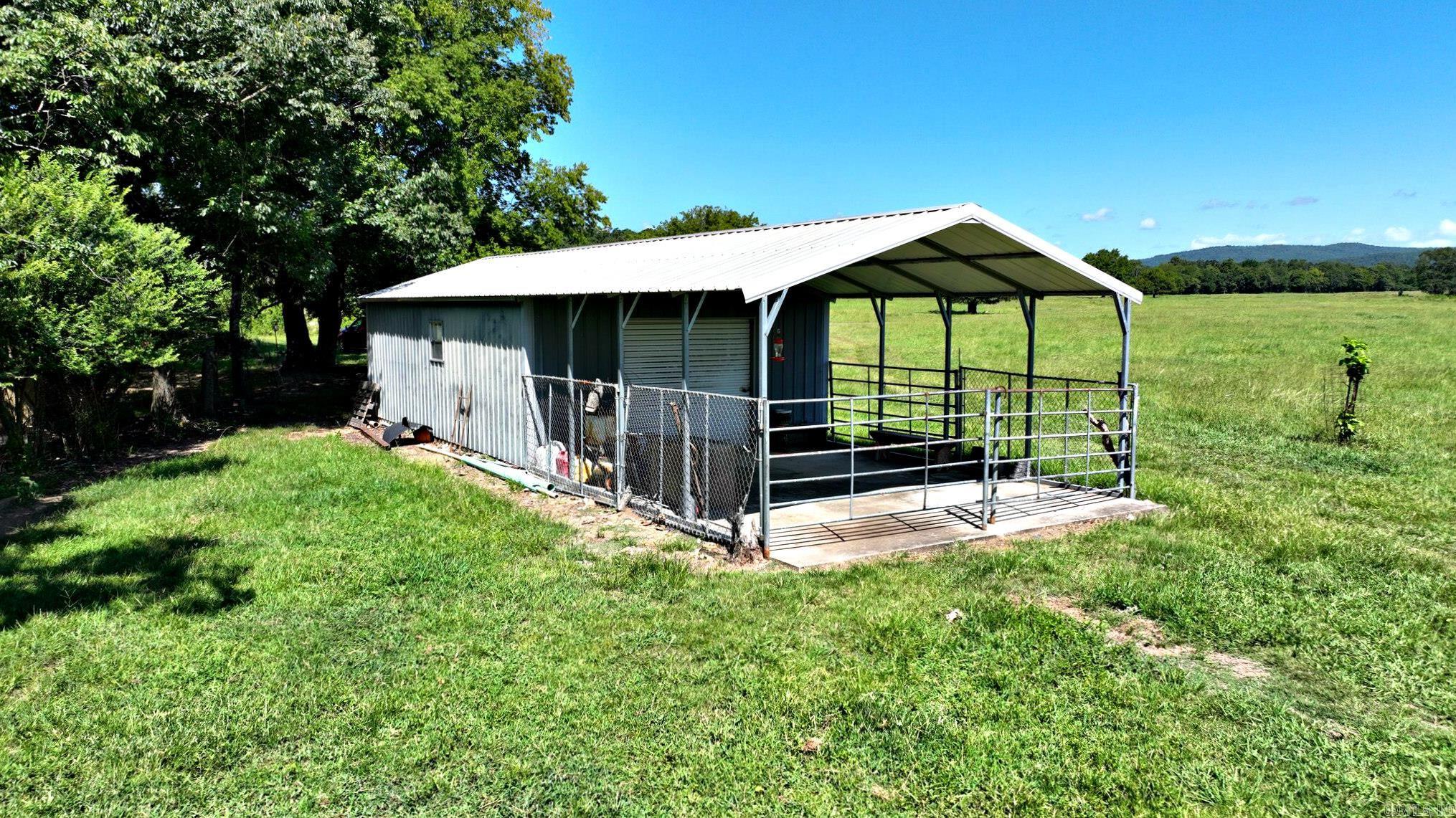 4986 Highway 88 E  Mena, AR
