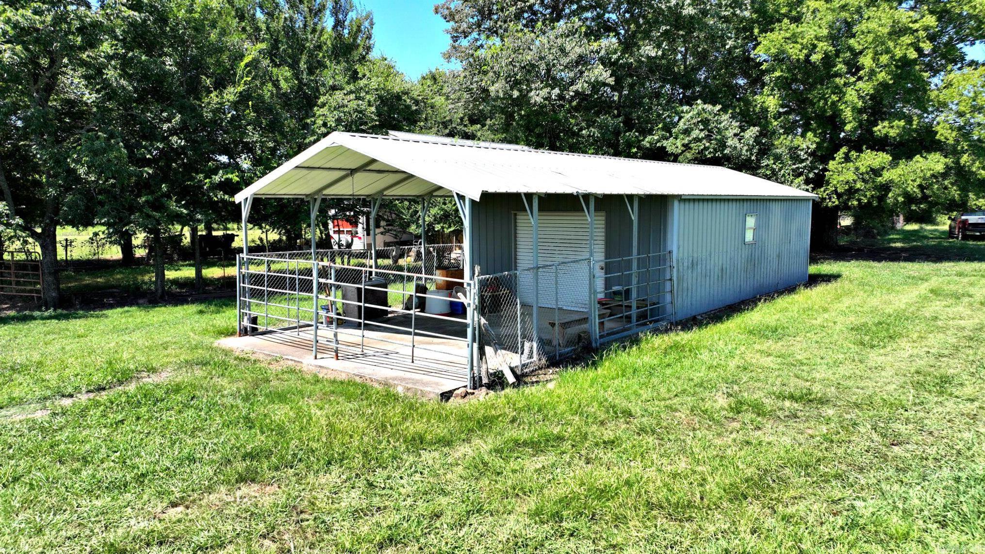 4986 Highway 88 E  Mena, AR