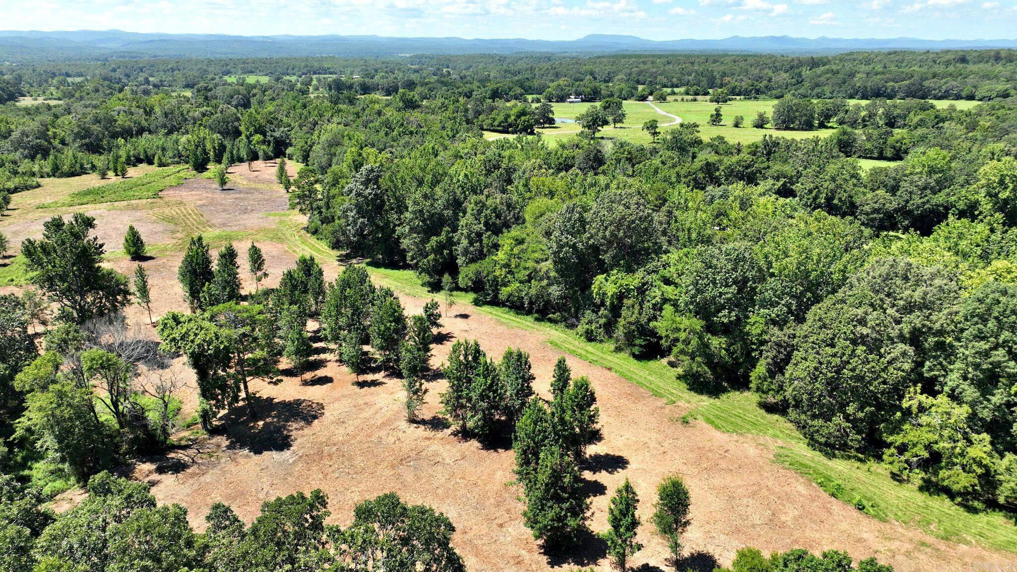 4986 Highway 88 E  Mena, AR