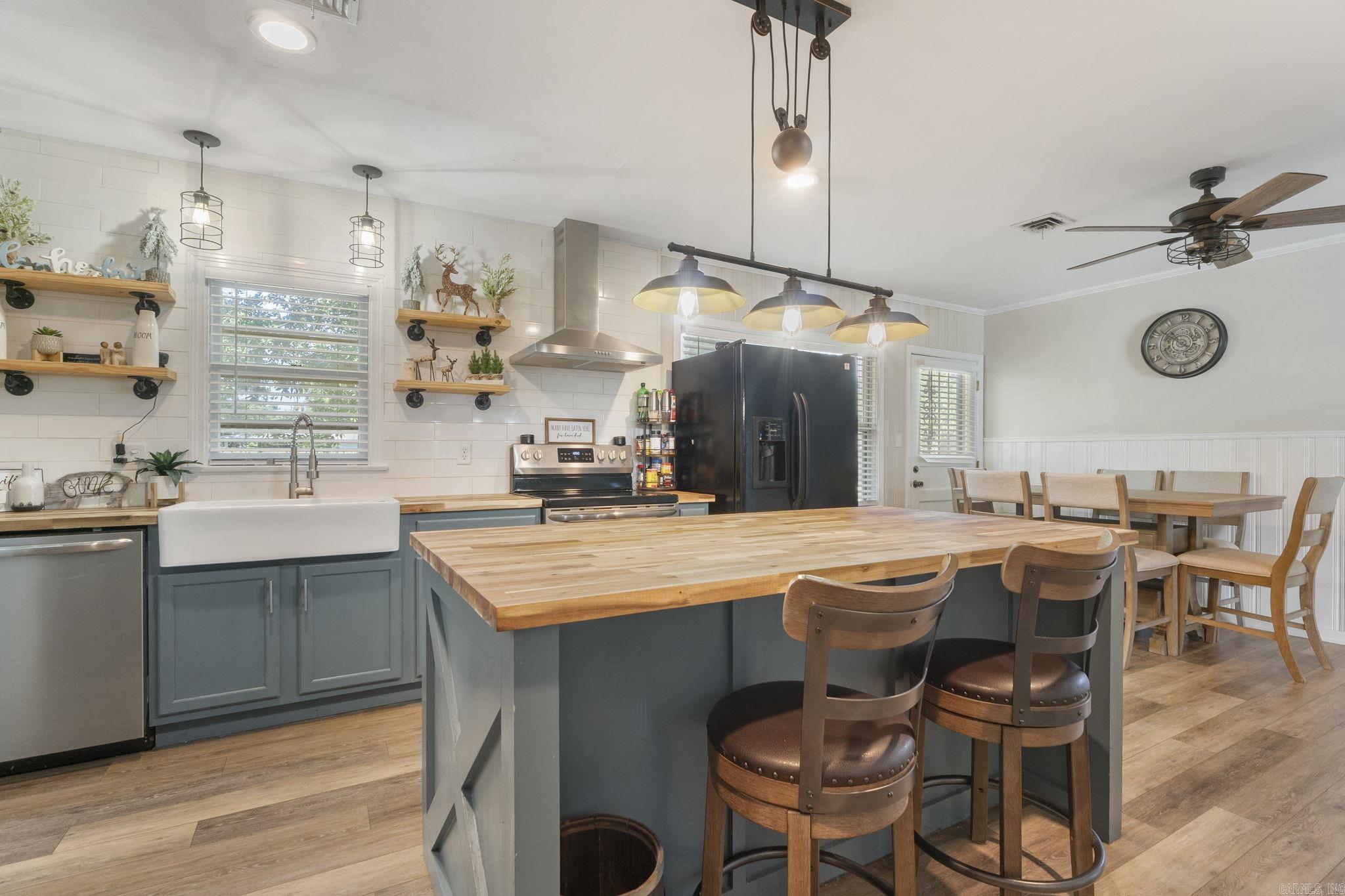 1410 Granvue  Stuttgart, AR