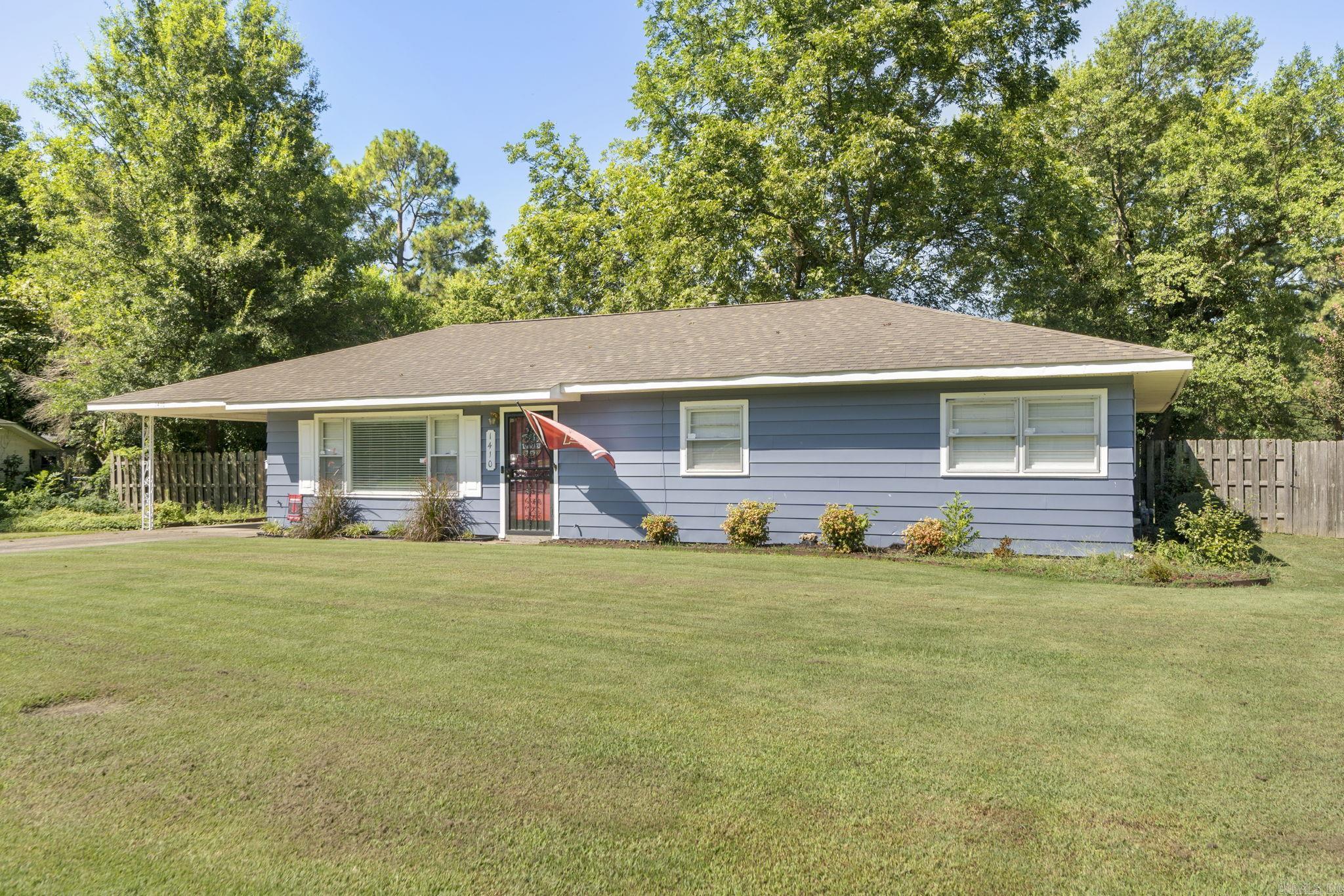 1410 Granvue  Stuttgart, AR