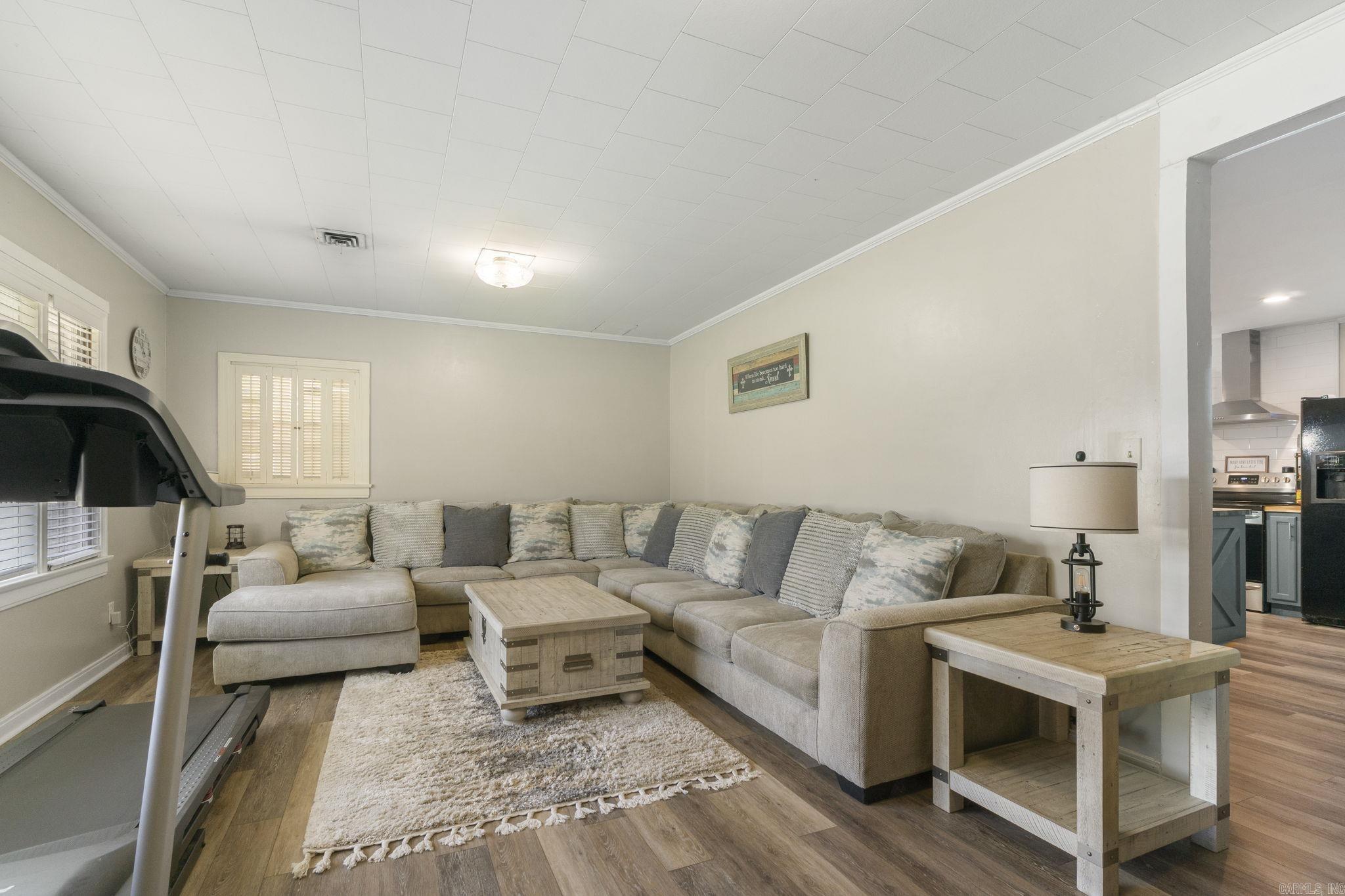 1410 Granvue  Stuttgart, AR