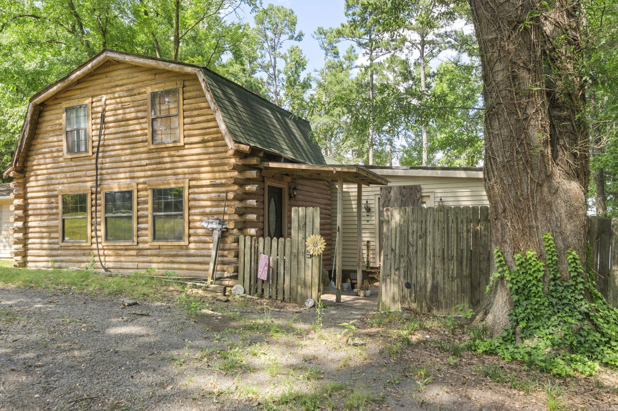 19 Catfish  Perryville, AR