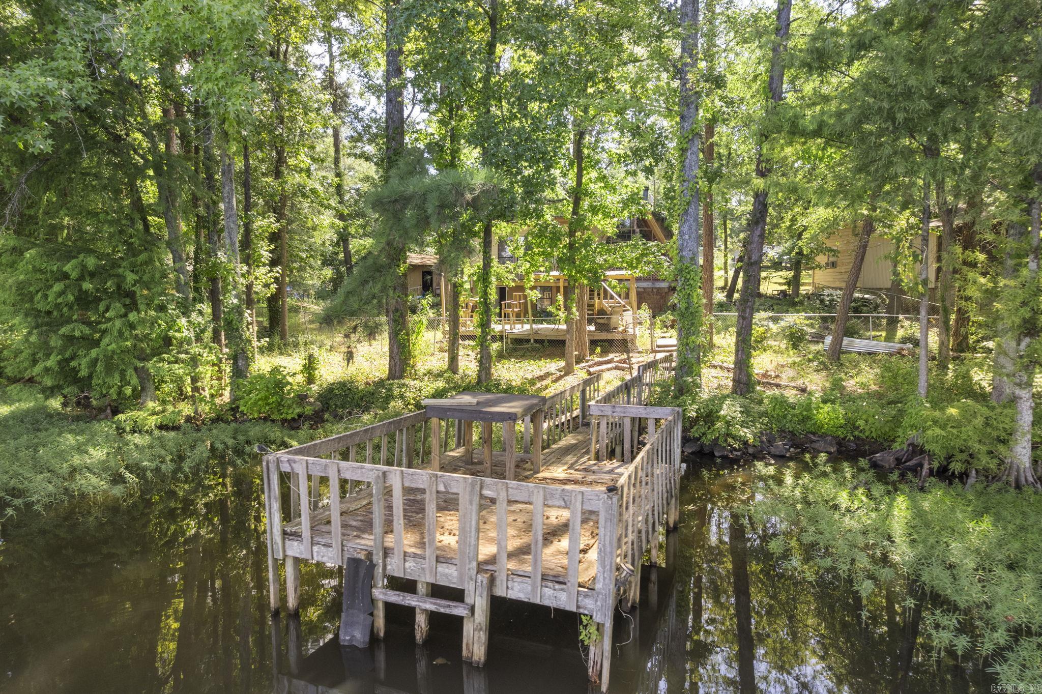 19 Catfish  Perryville, AR