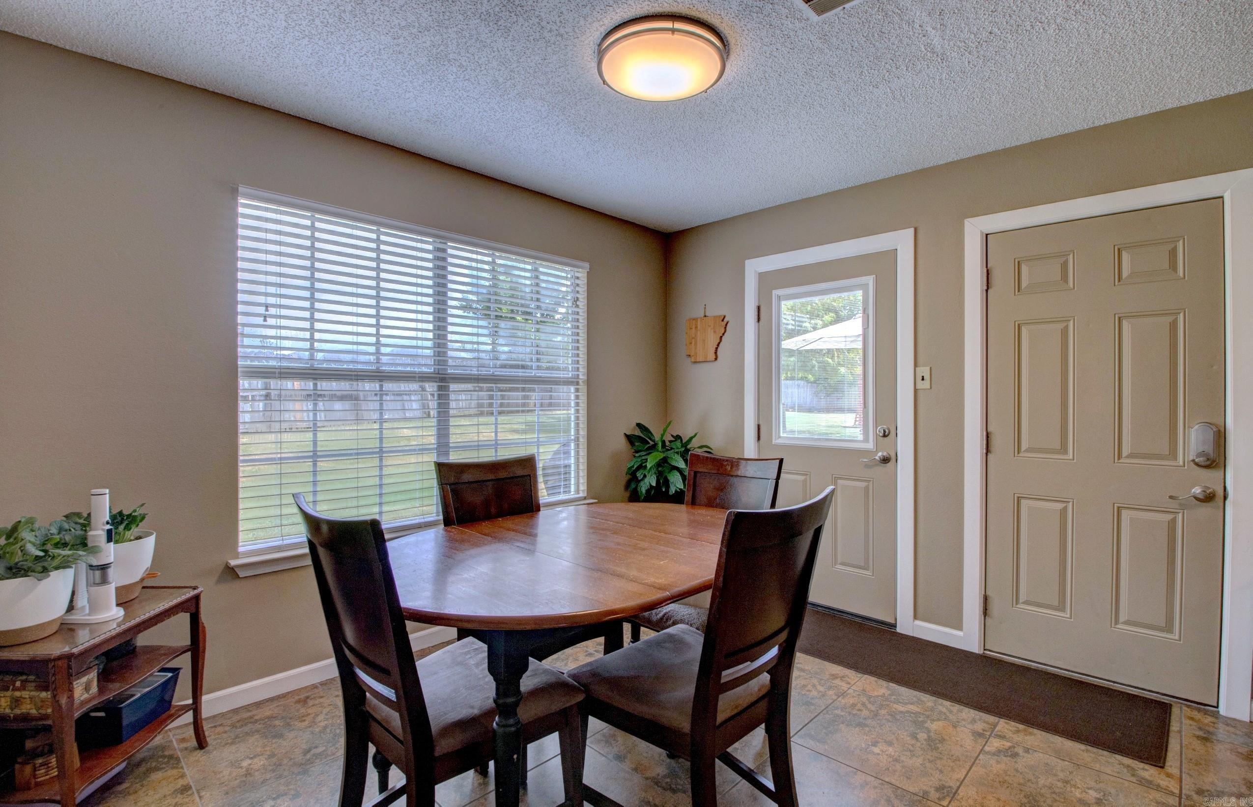 17 Holly Brook  Maumelle, AR