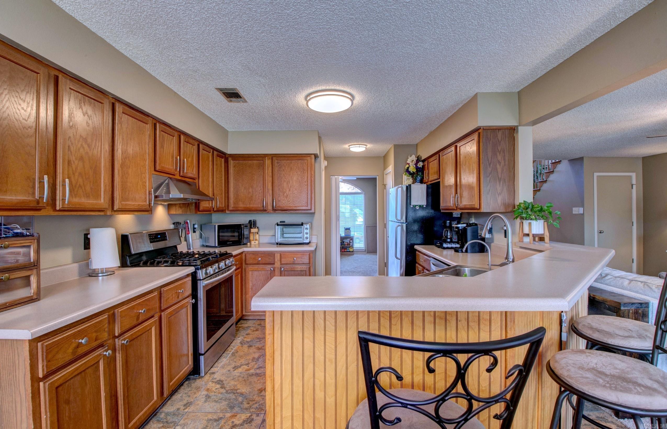 17 Holly Brook  Maumelle, AR