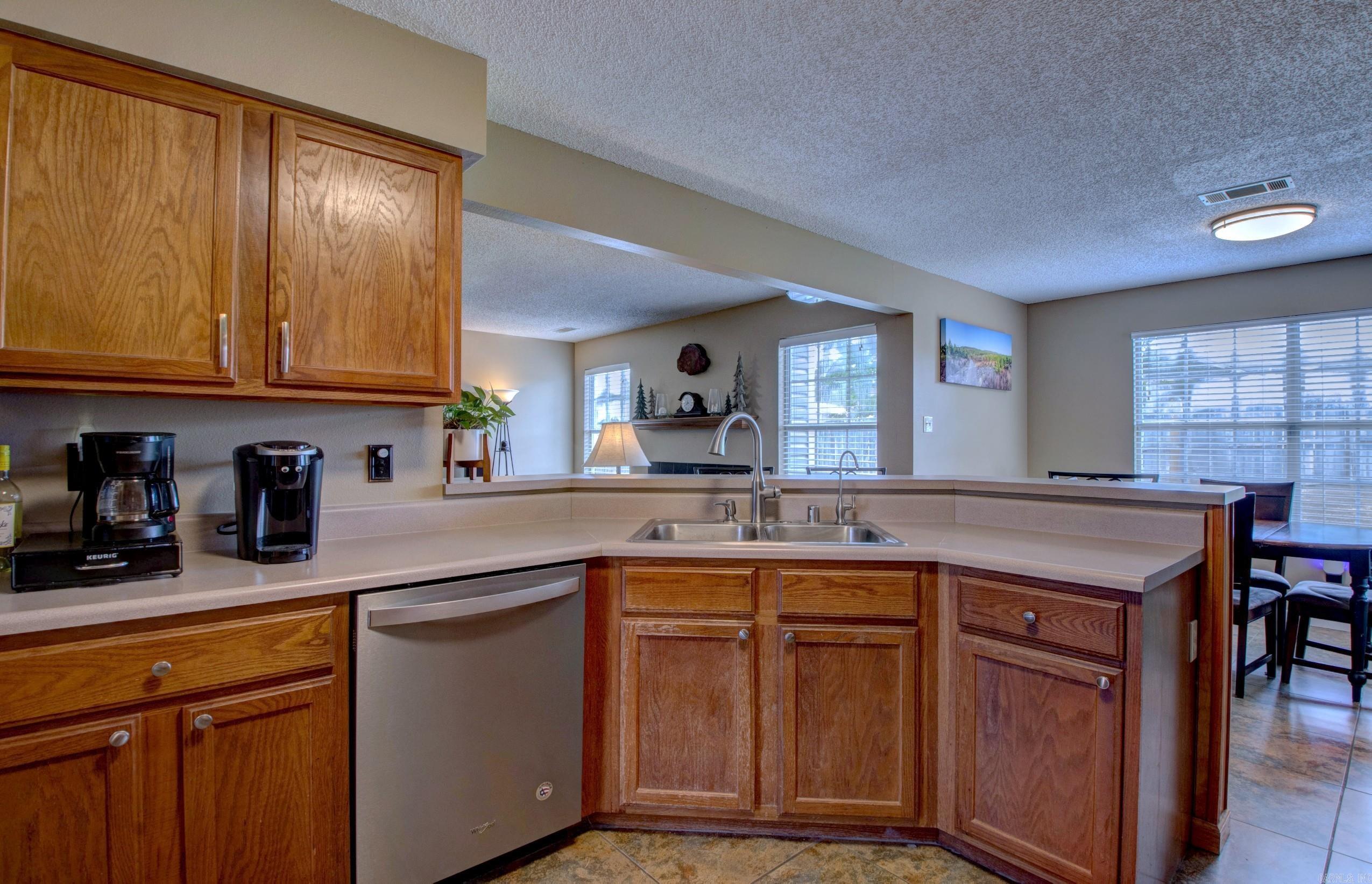 17 Holly Brook  Maumelle, AR