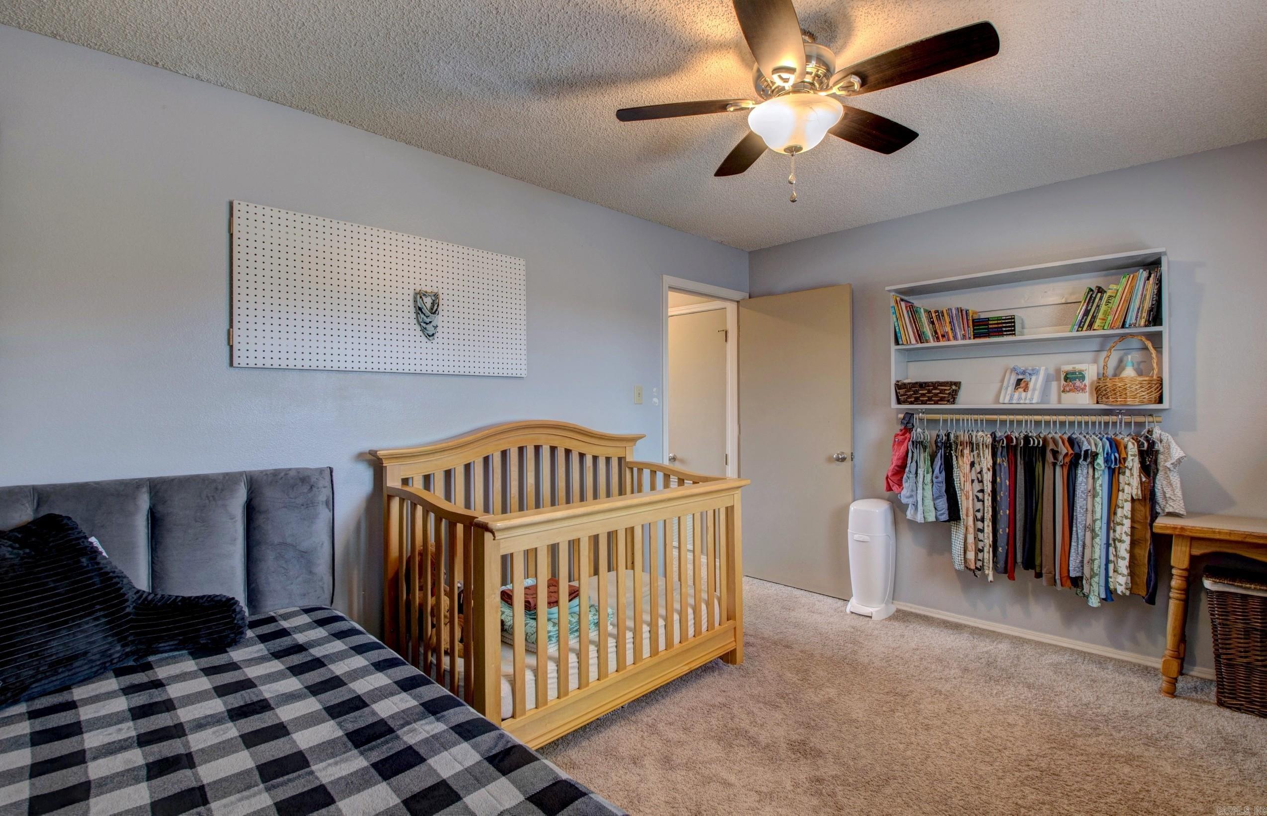 17 Holly Brook  Maumelle, AR