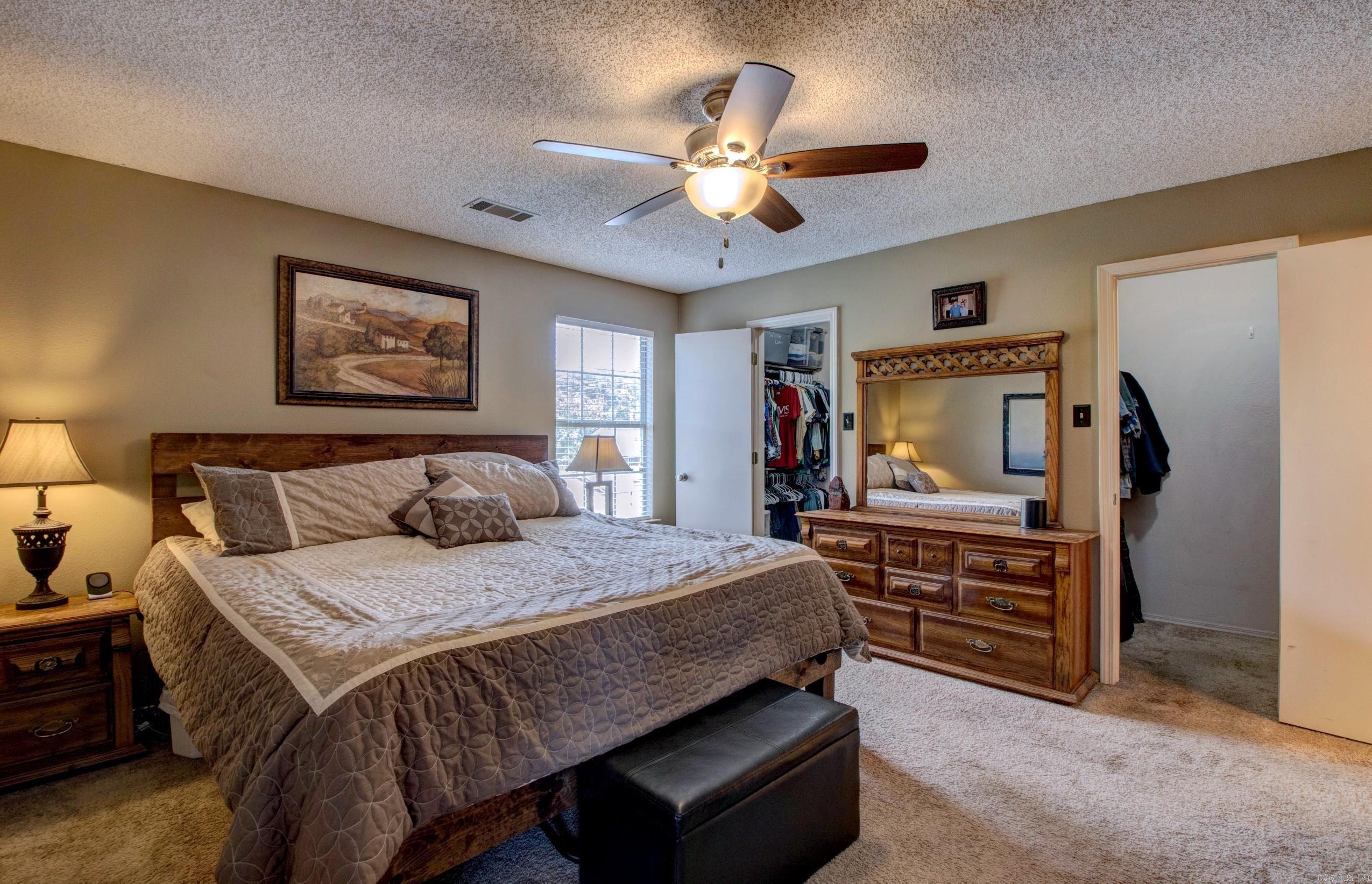 17 Holly Brook  Maumelle, AR