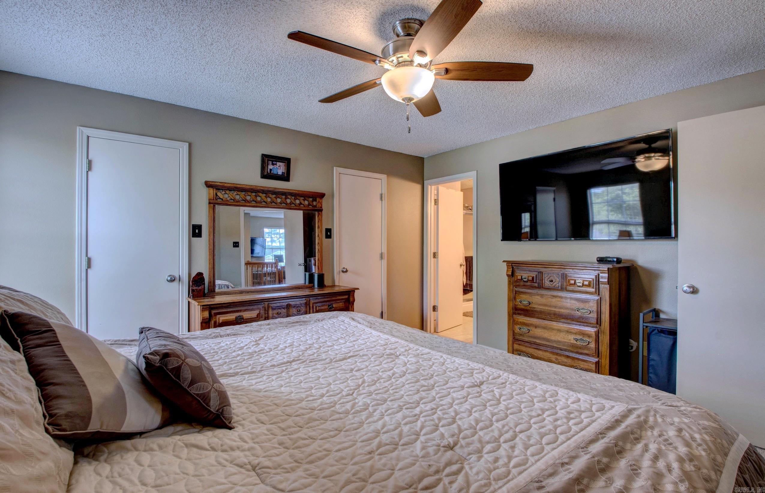 17 Holly Brook  Maumelle, AR