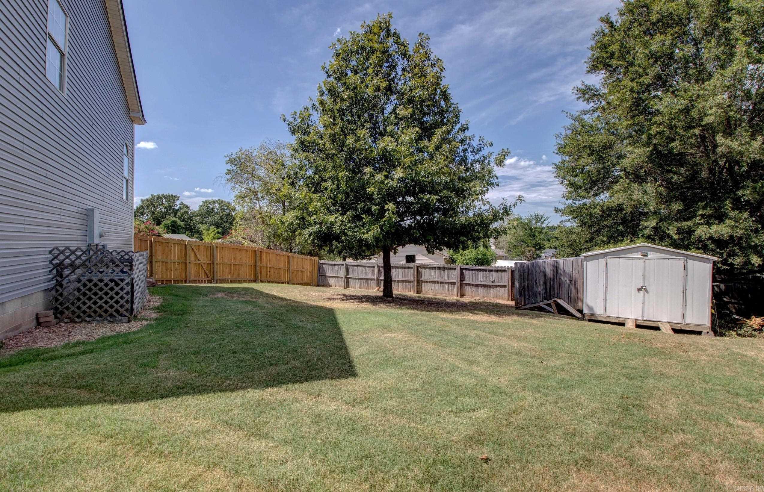 17 Holly Brook  Maumelle, AR