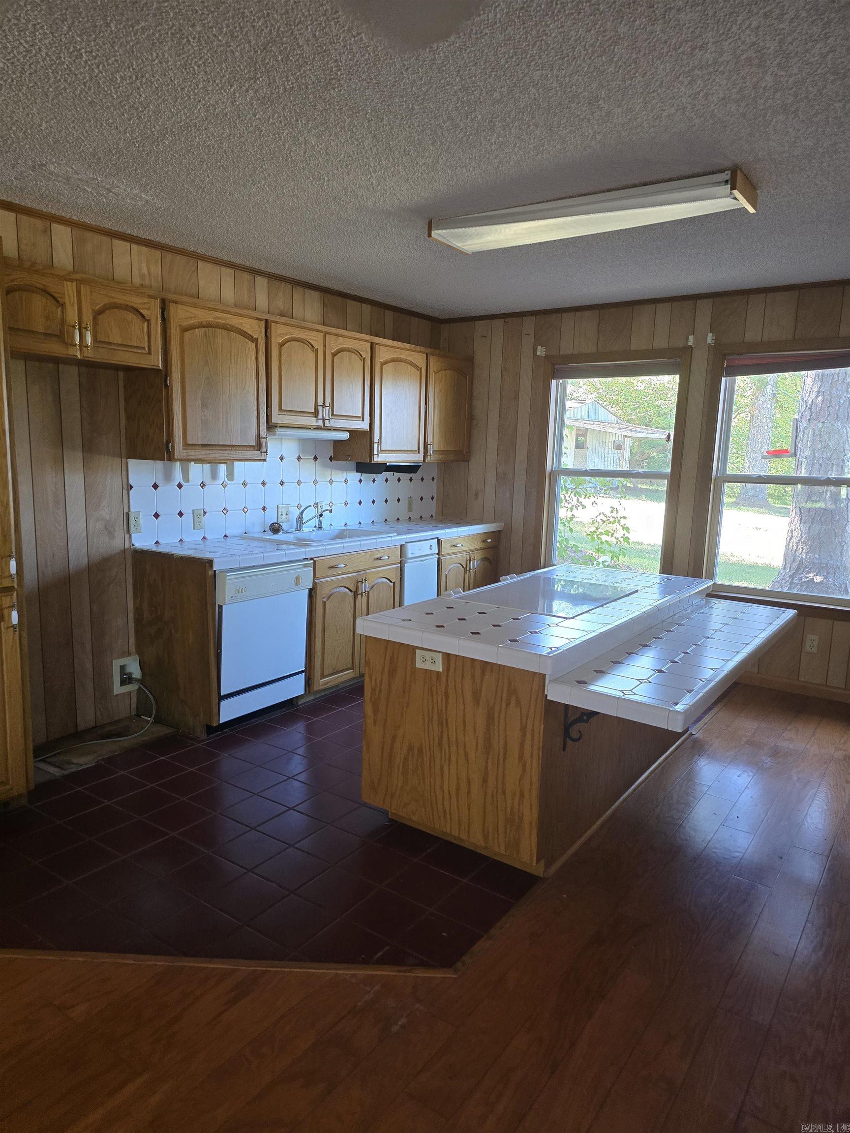 1404 Rosebud  Quitman, AR