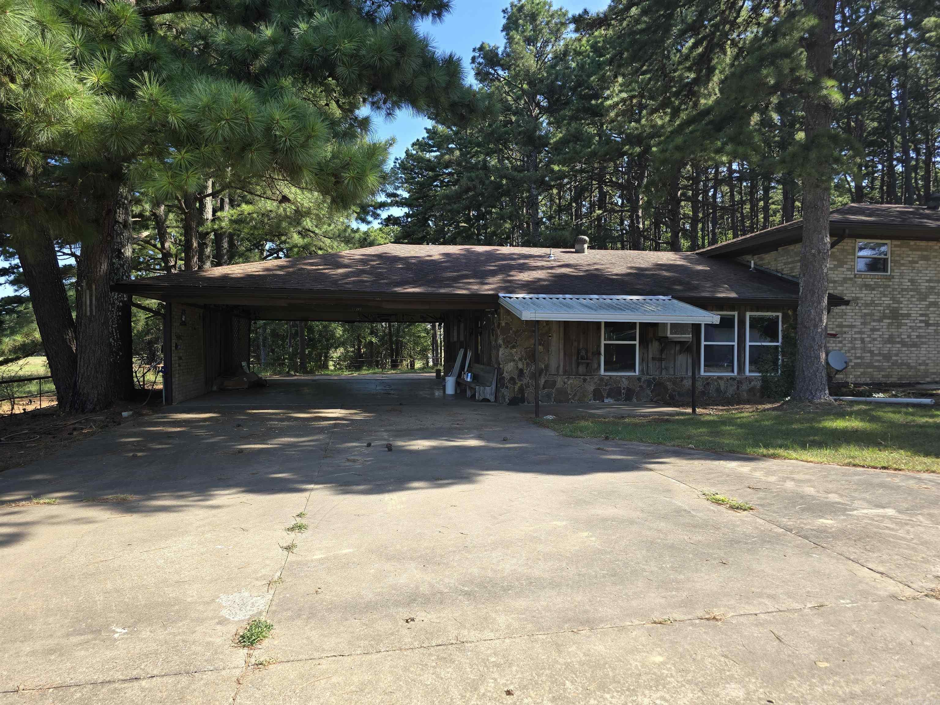 1404 Rosebud  Quitman, AR