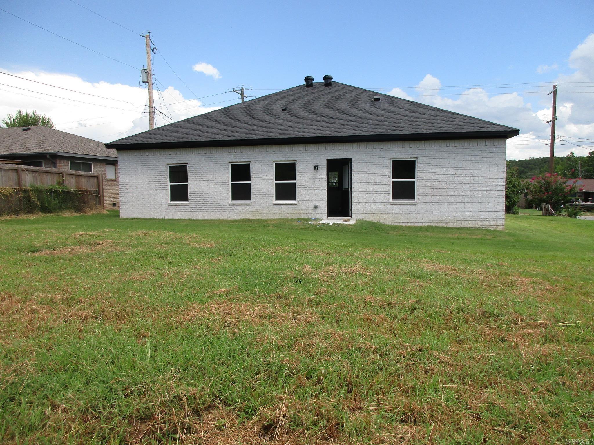 5613 Sonora  North Little Rock, AR