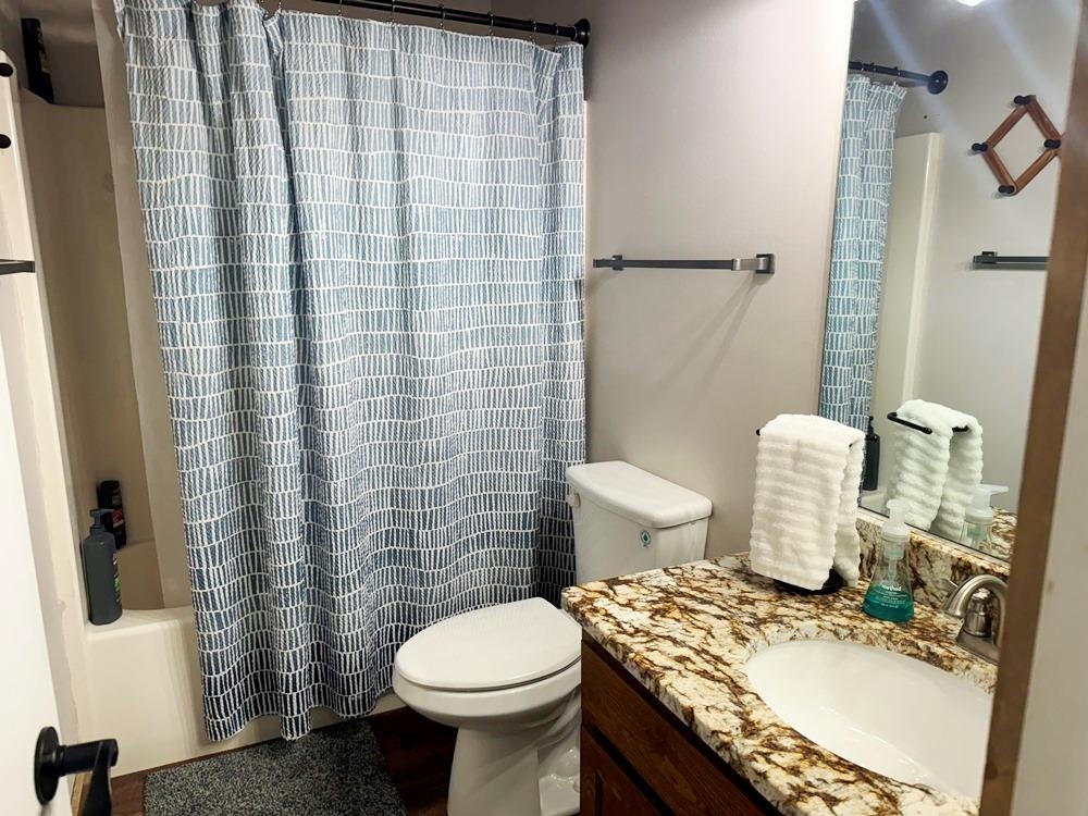 2 N Lakeshore  Cherokee Village, AR
