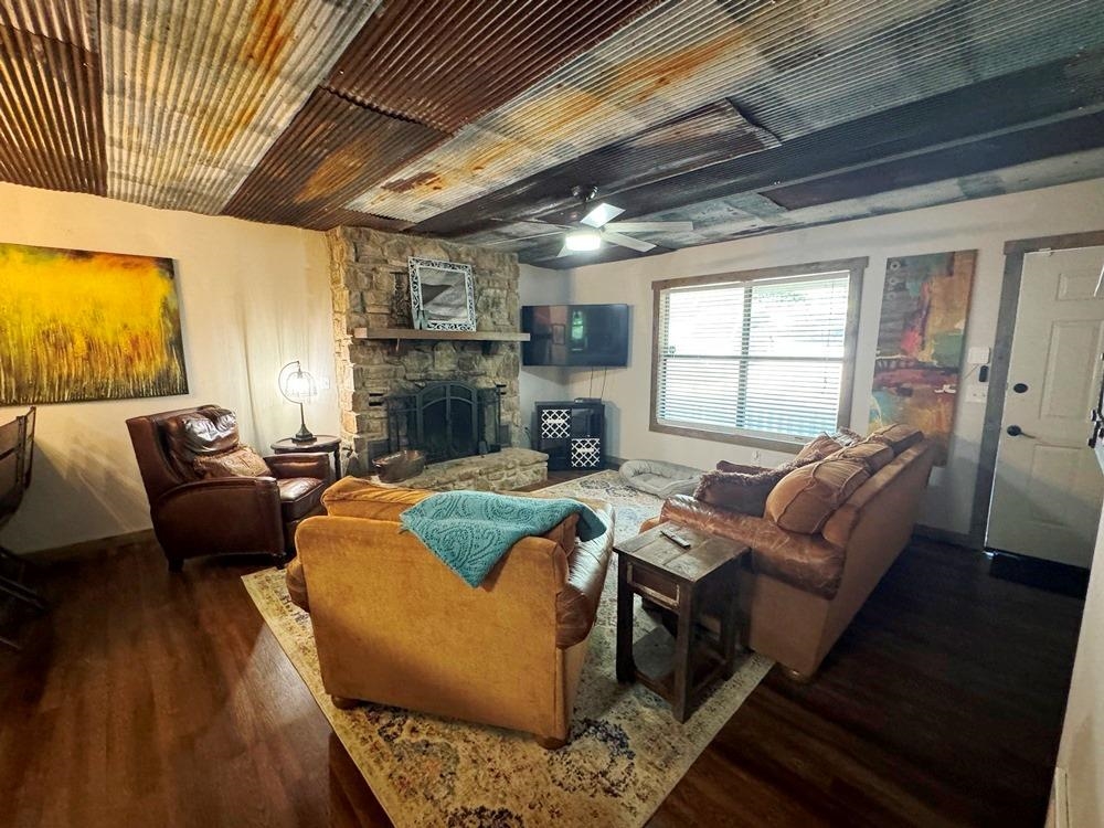 2 N Lakeshore  Cherokee Village, AR