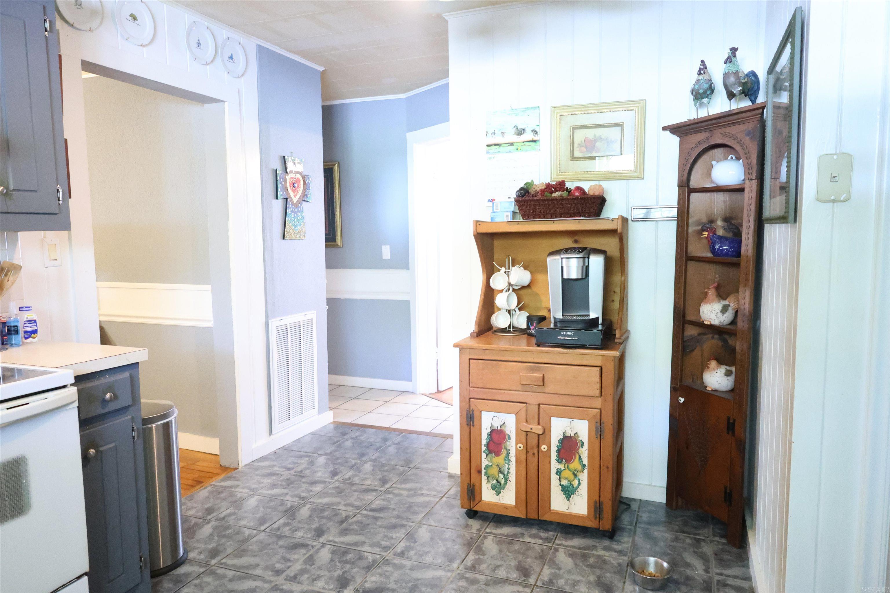901 Highway 270  Mount Ida, AR