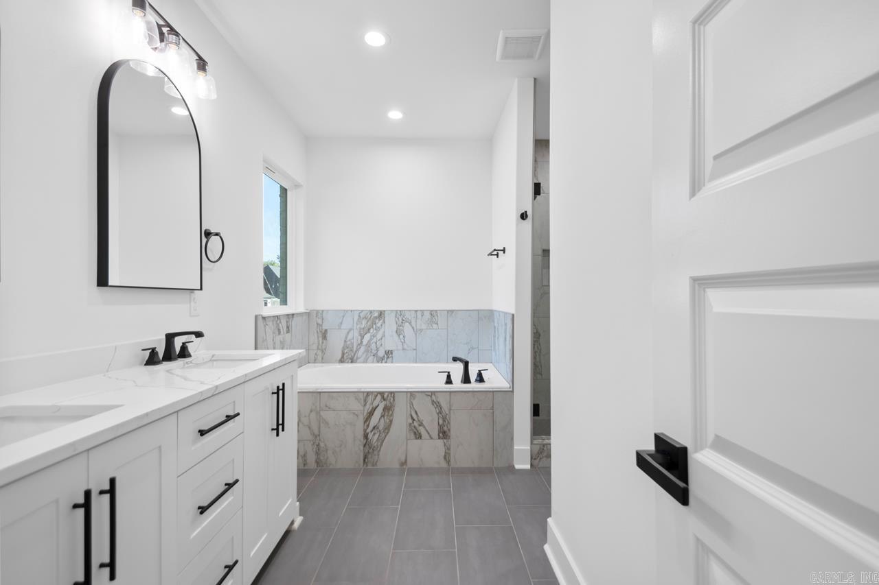 6049 Coral Ridge  Alexander, AR