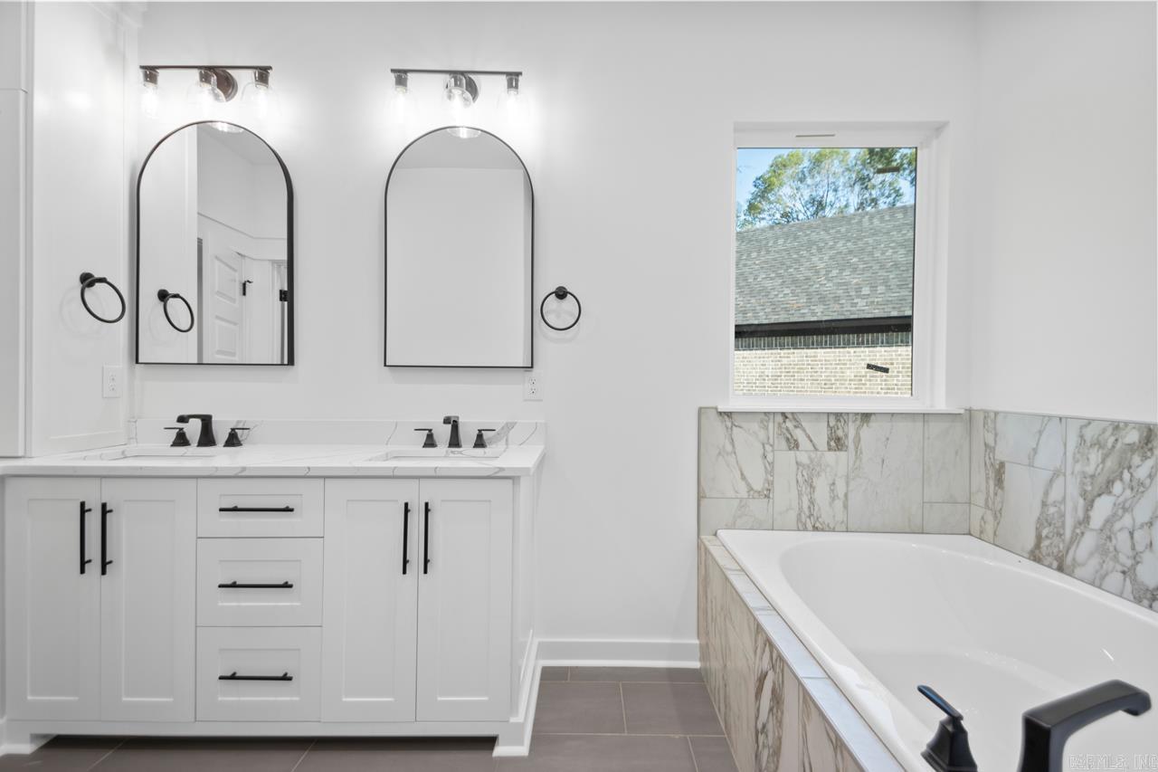6049 Coral Ridge  Alexander, AR