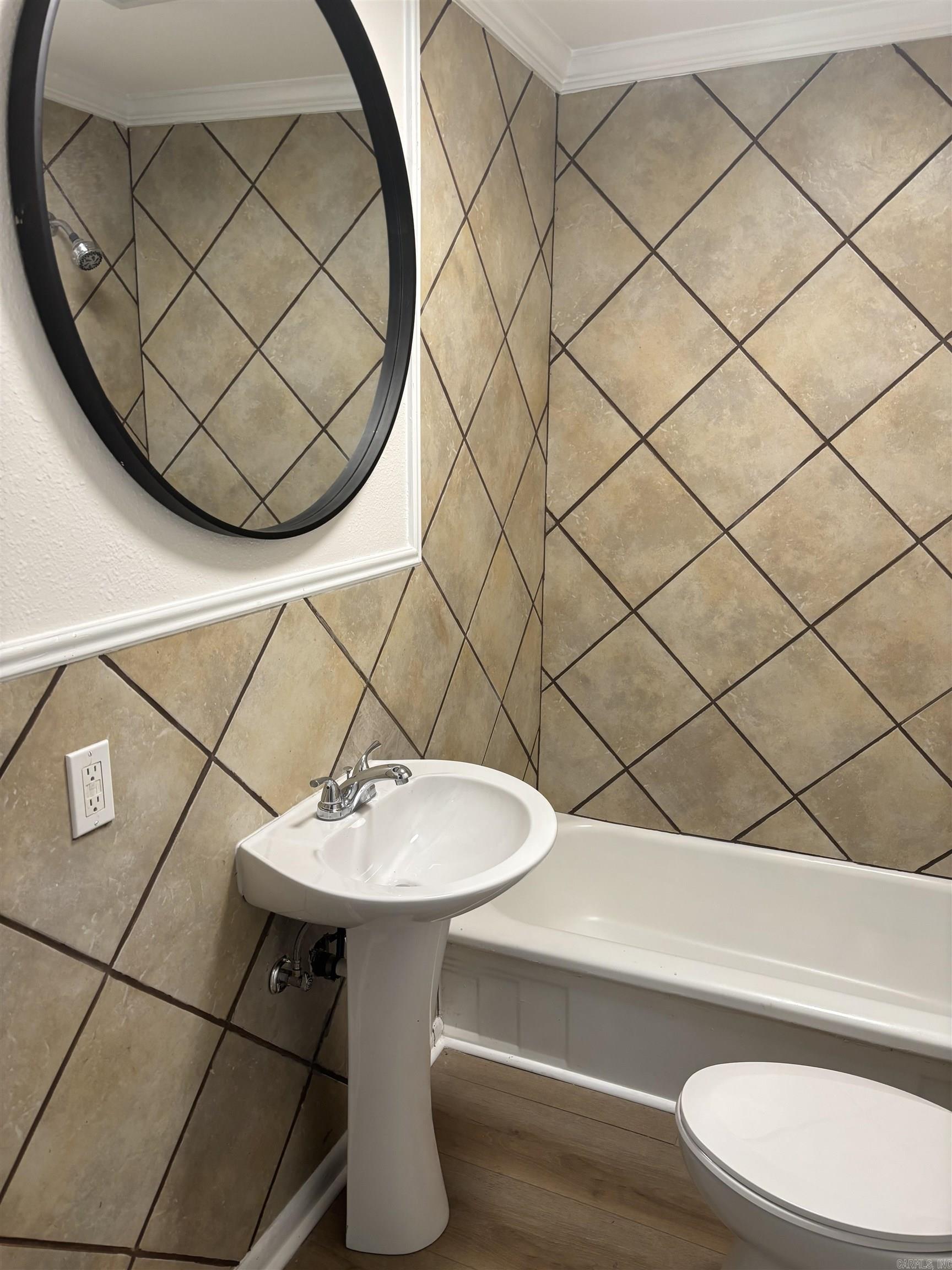 1372 seventh  Hot Springs, AR