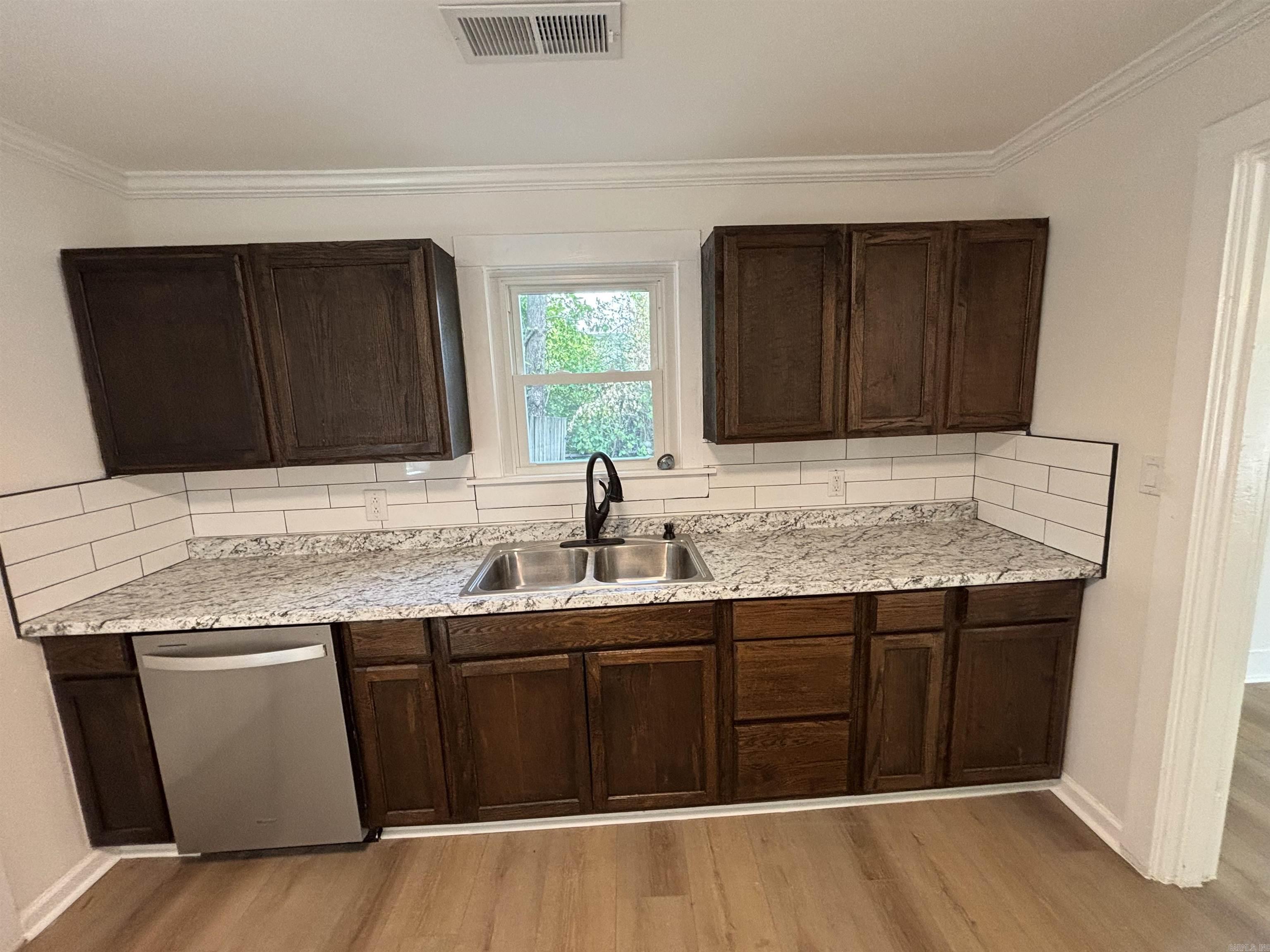 1372 seventh  Hot Springs, AR