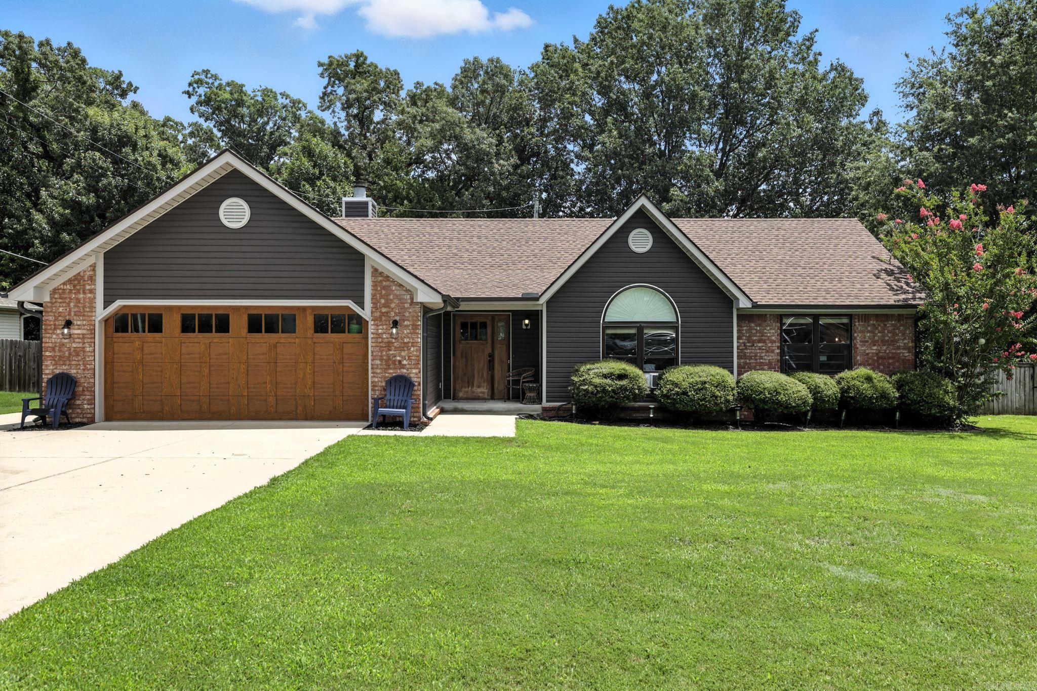 28 Crestwood Dr  Cabot, AR