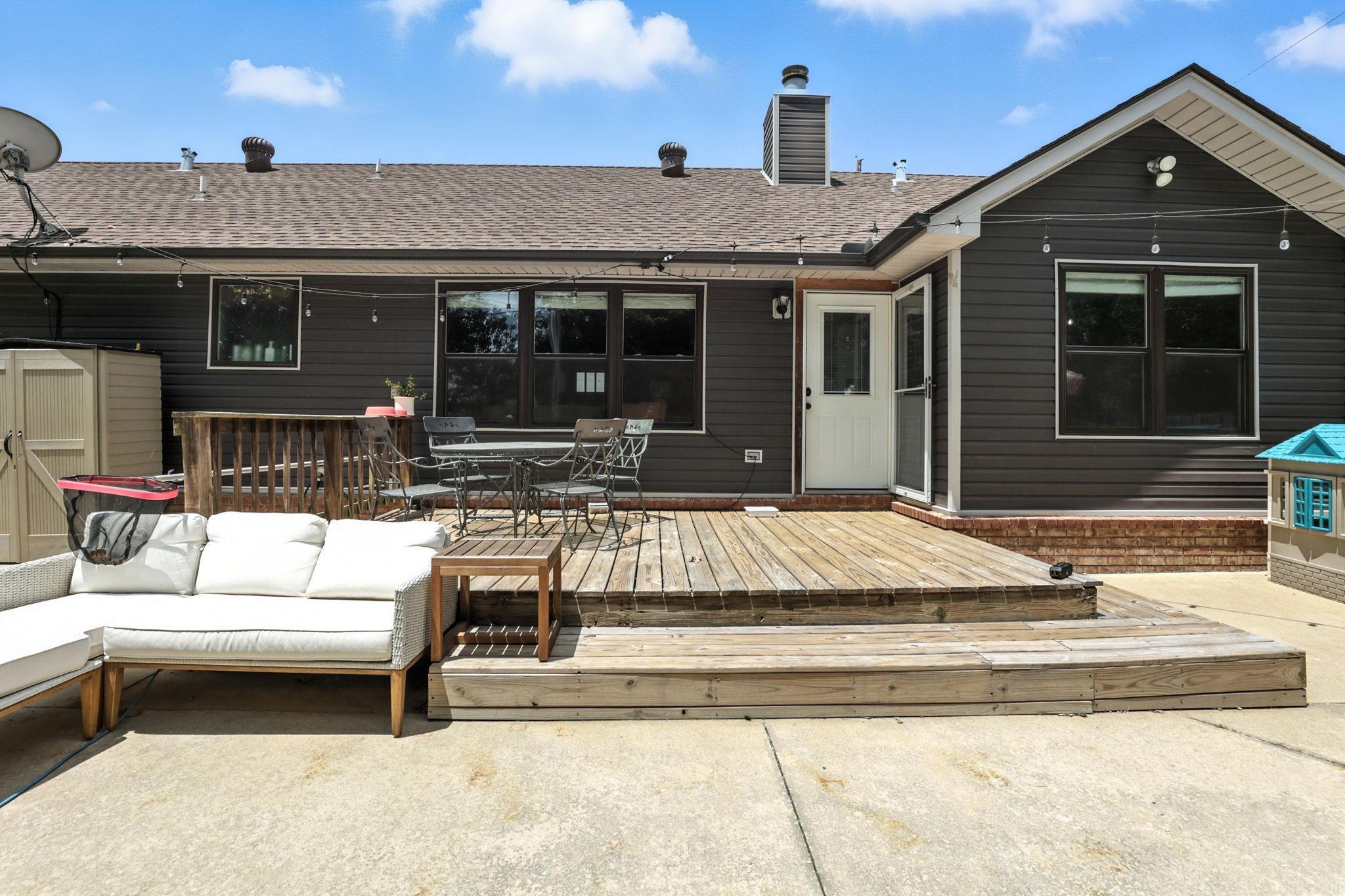 28 Crestwood Dr  Cabot, AR