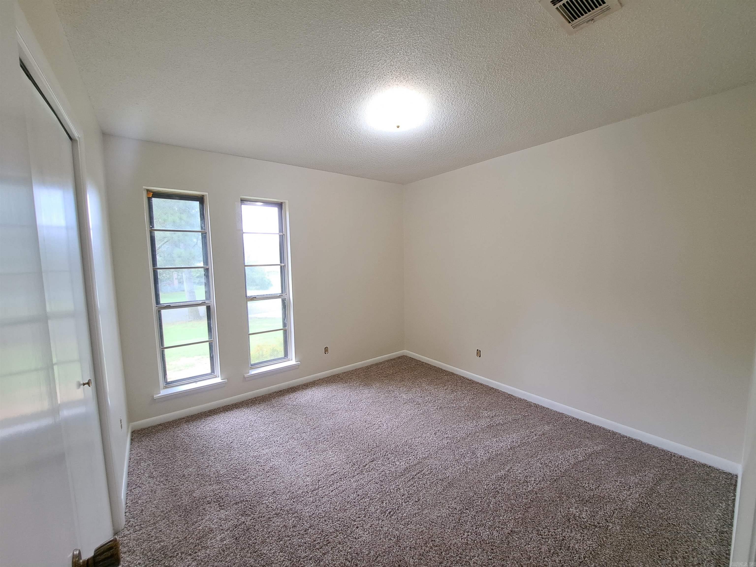 1908 Ponderosa  North Little Rock, AR