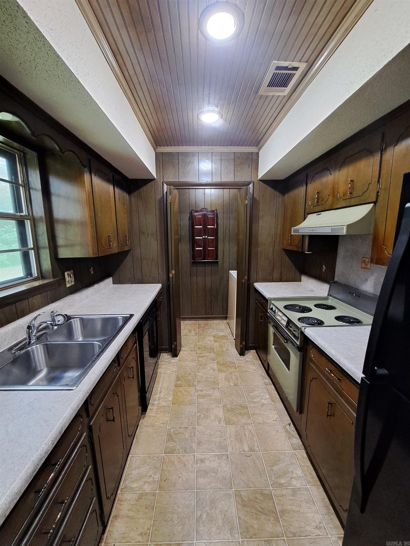 1908 Ponderosa  North Little Rock, AR