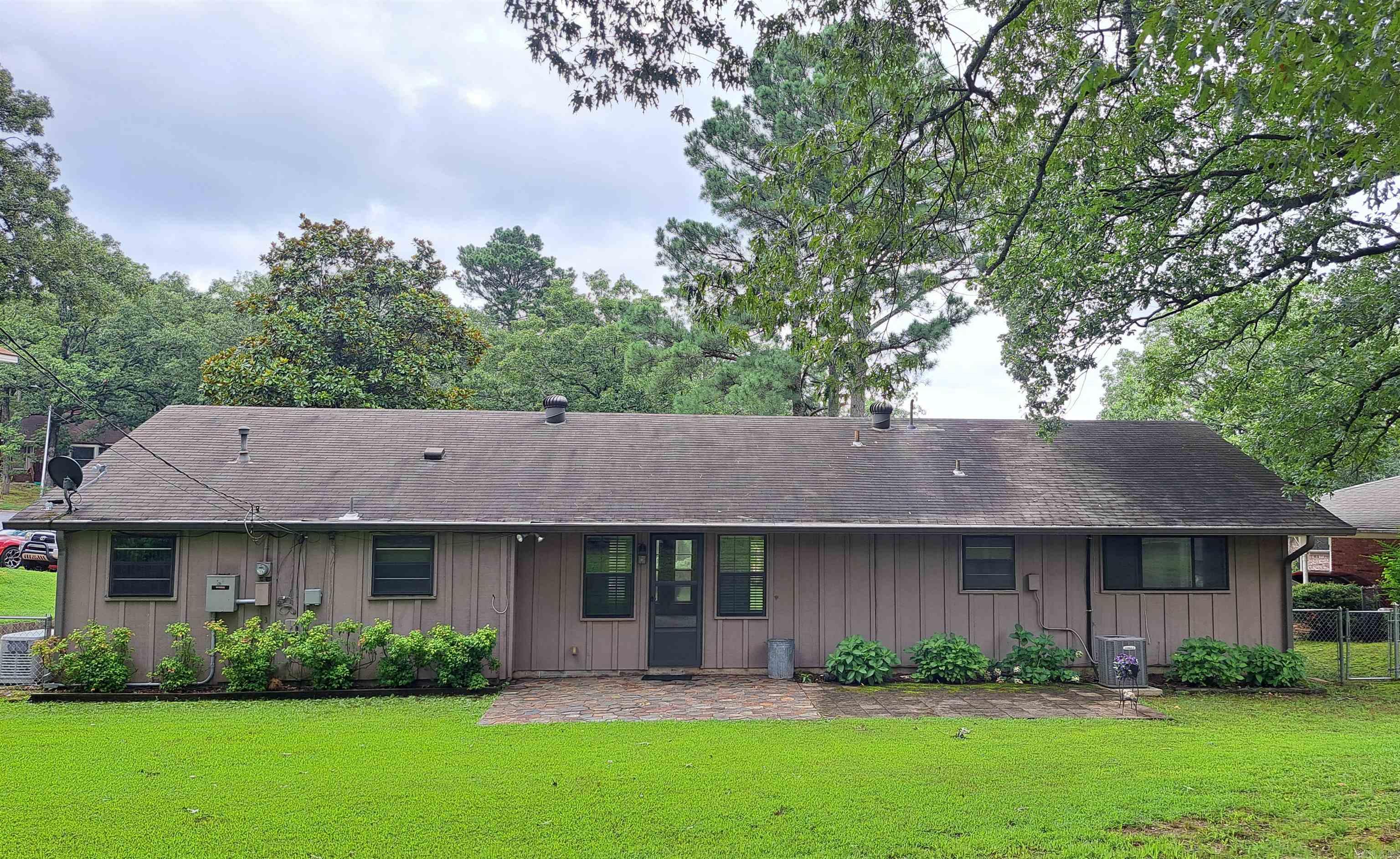 1908 Ponderosa  North Little Rock, AR