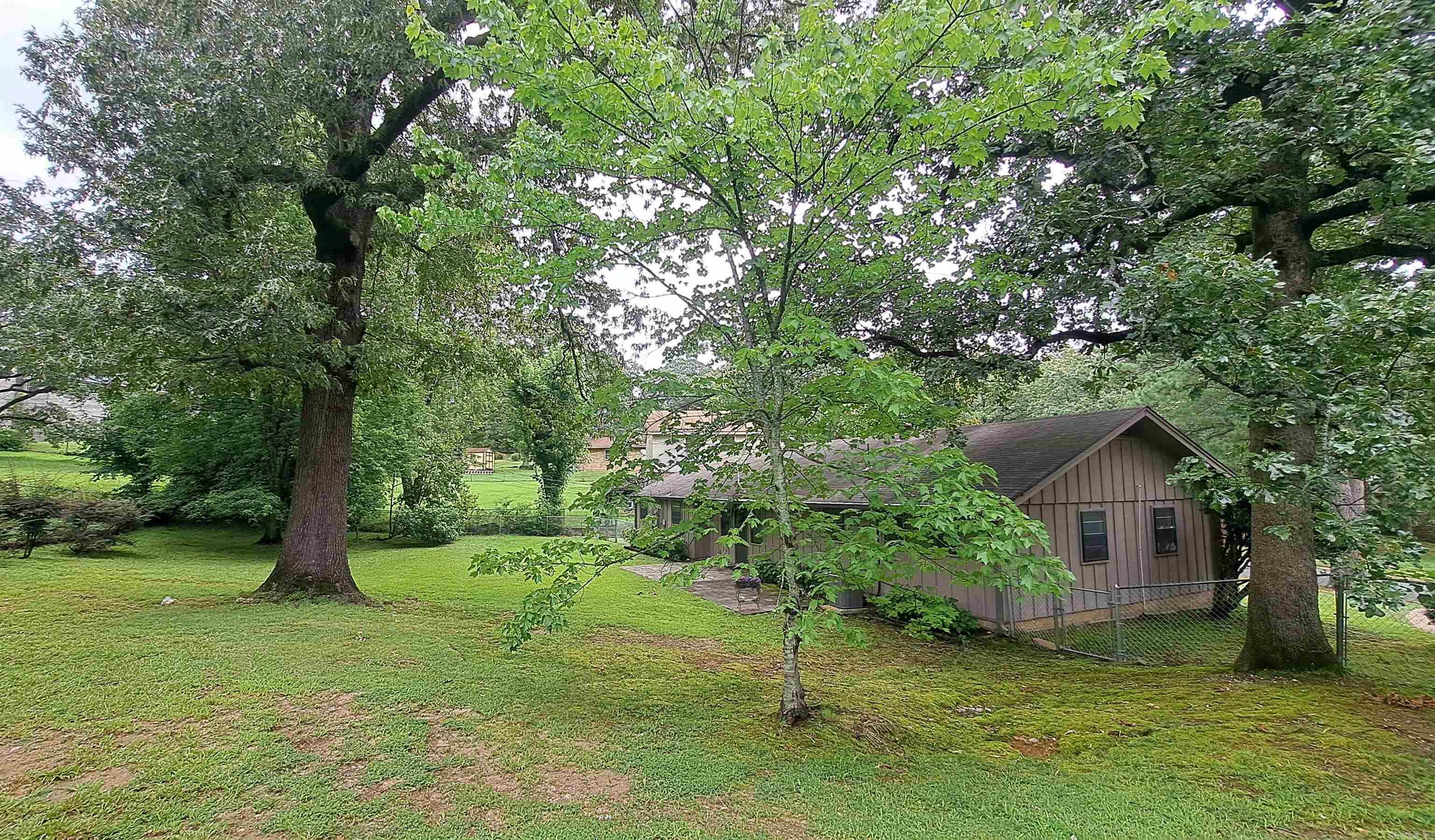 1908 Ponderosa  North Little Rock, AR