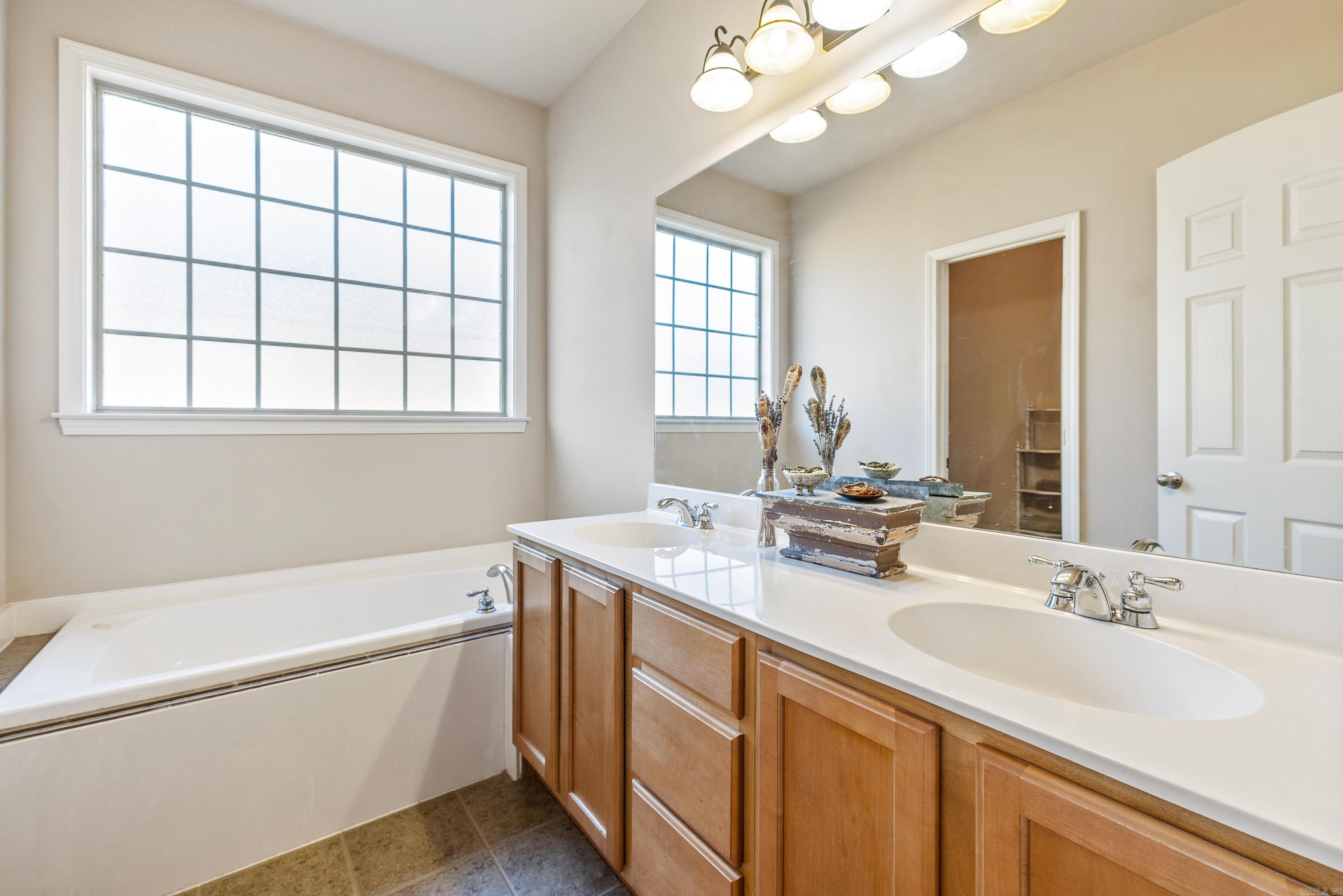 433 Wisteria Drive  Bauxite, AR