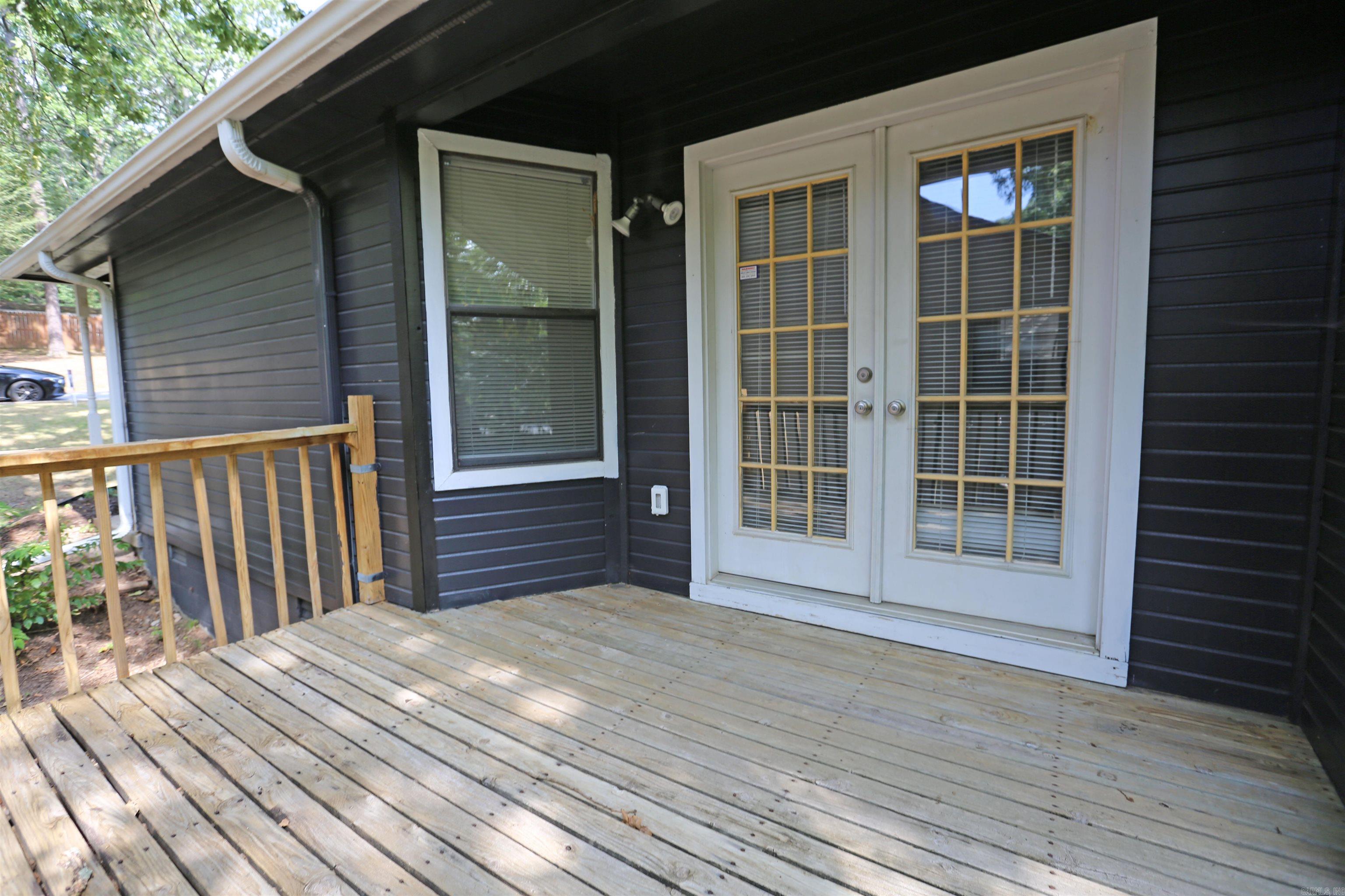 108 Pin Oak Cove  Maumelle, AR