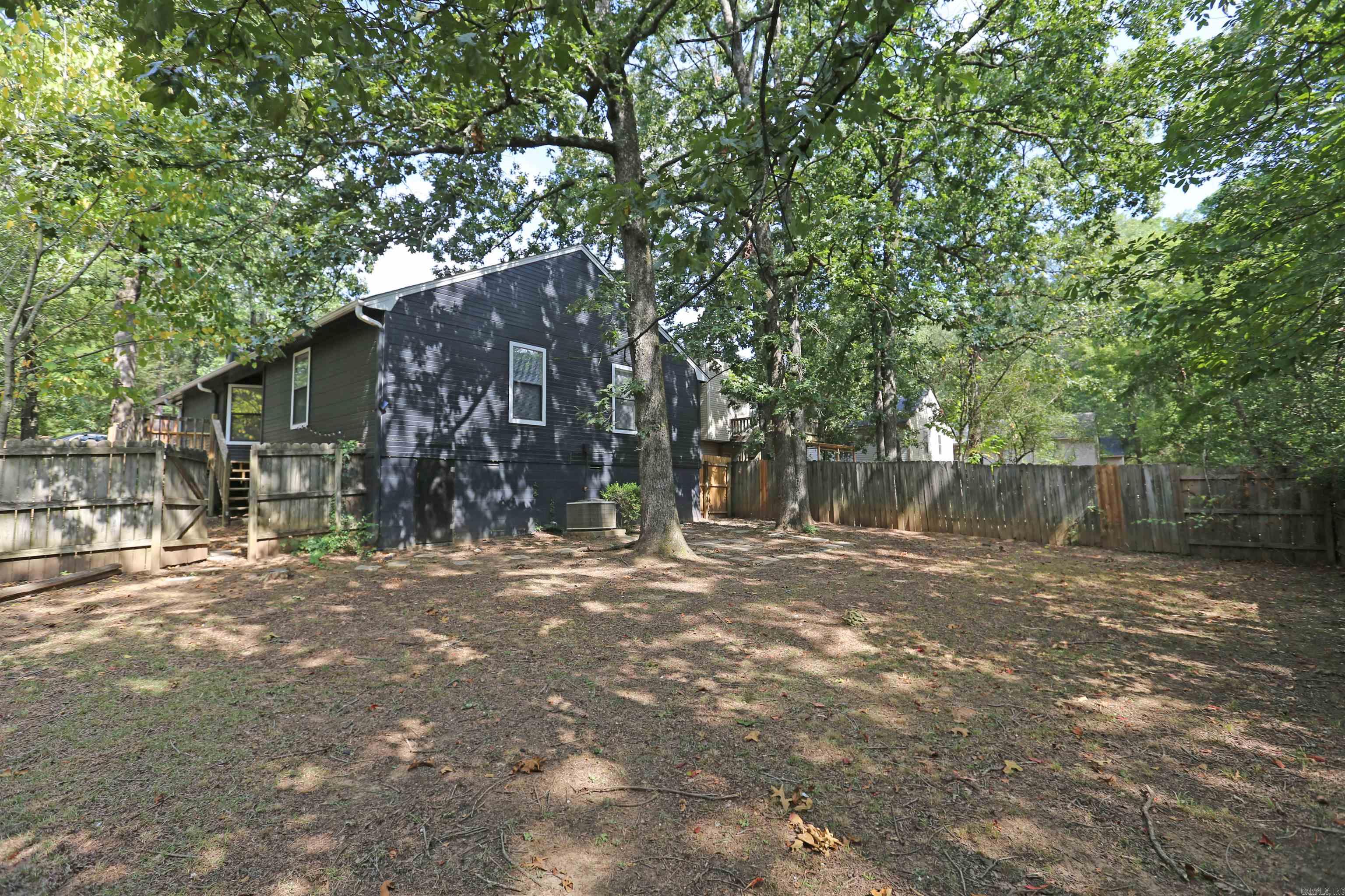 108 Pin Oak Cove  Maumelle, AR