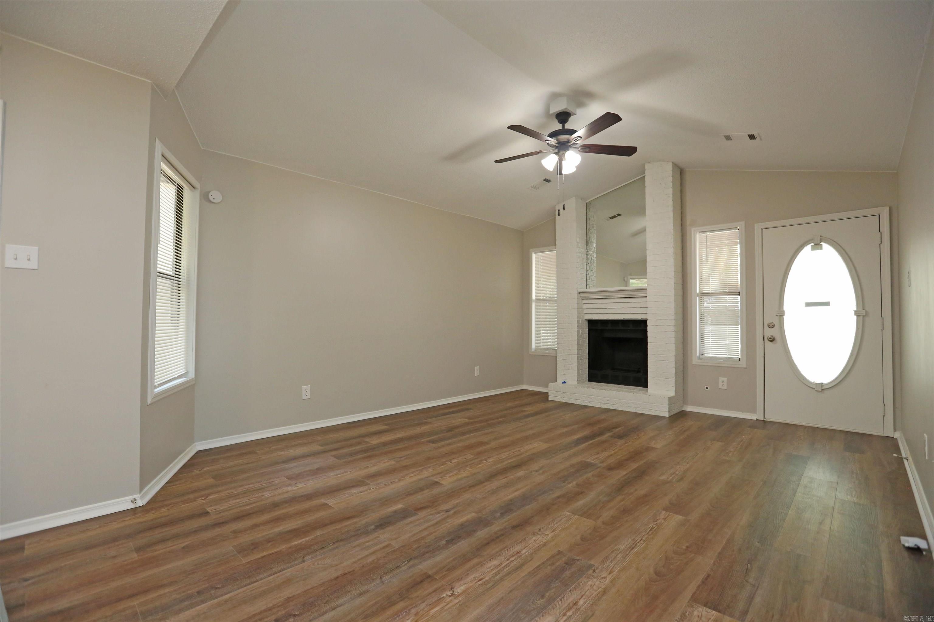 108 Pin Oak Cove  Maumelle, AR