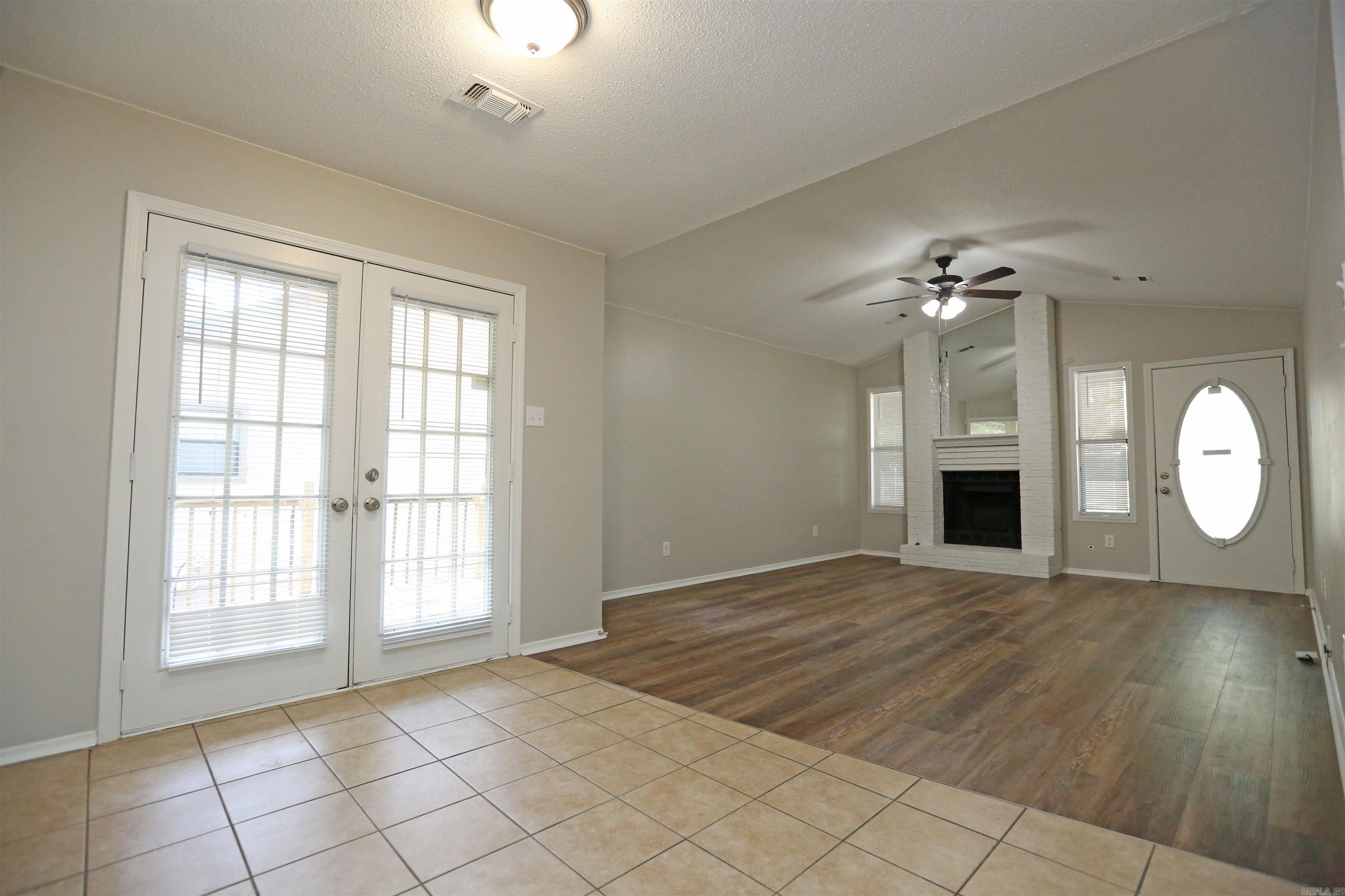 108 Pin Oak Cove  Maumelle, AR