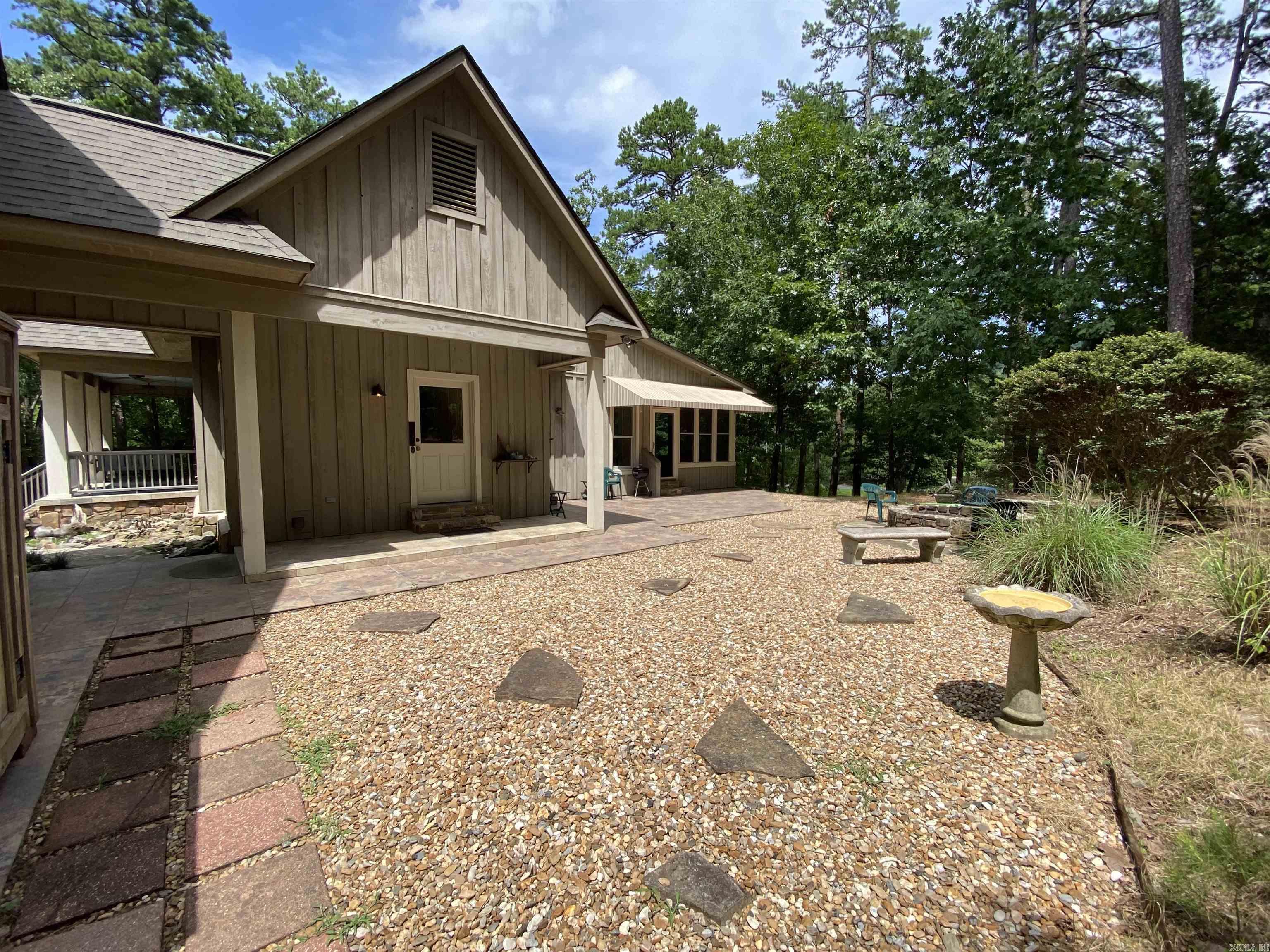 139 Ouachita  Mount Ida, AR