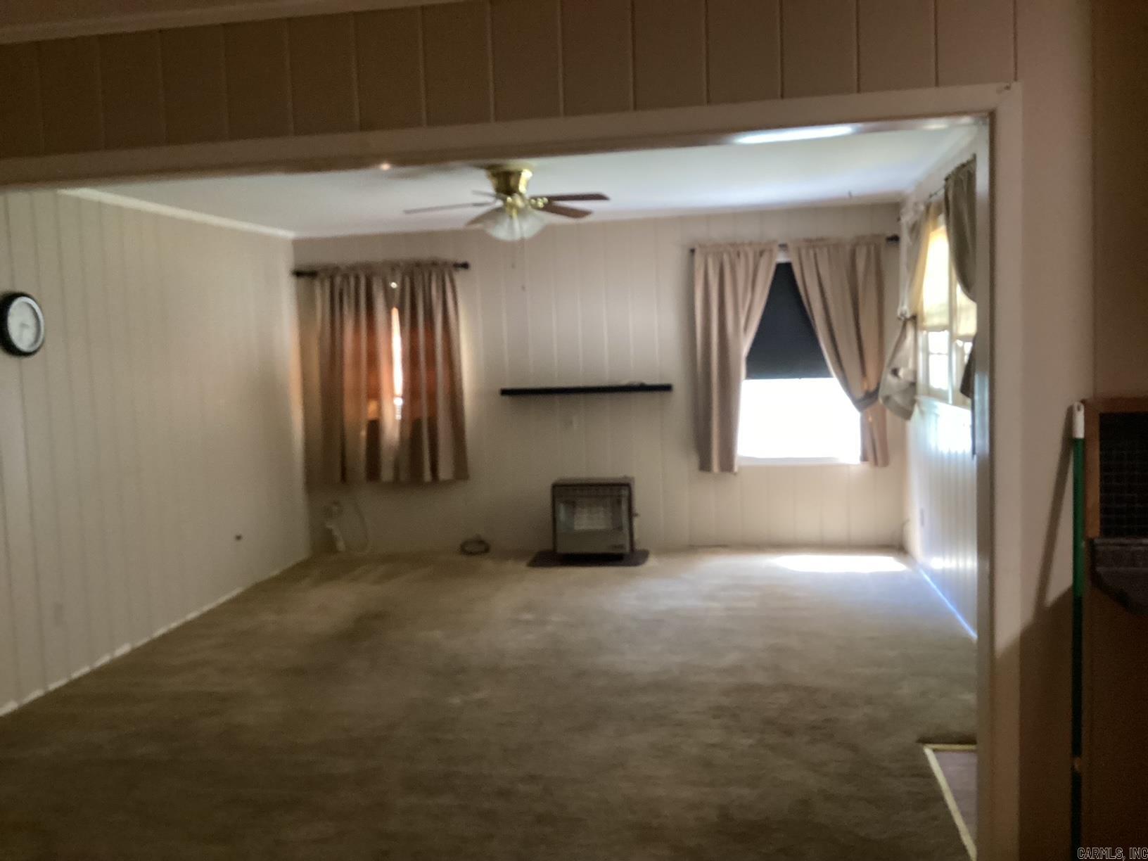 1300 James St  Hope, AR